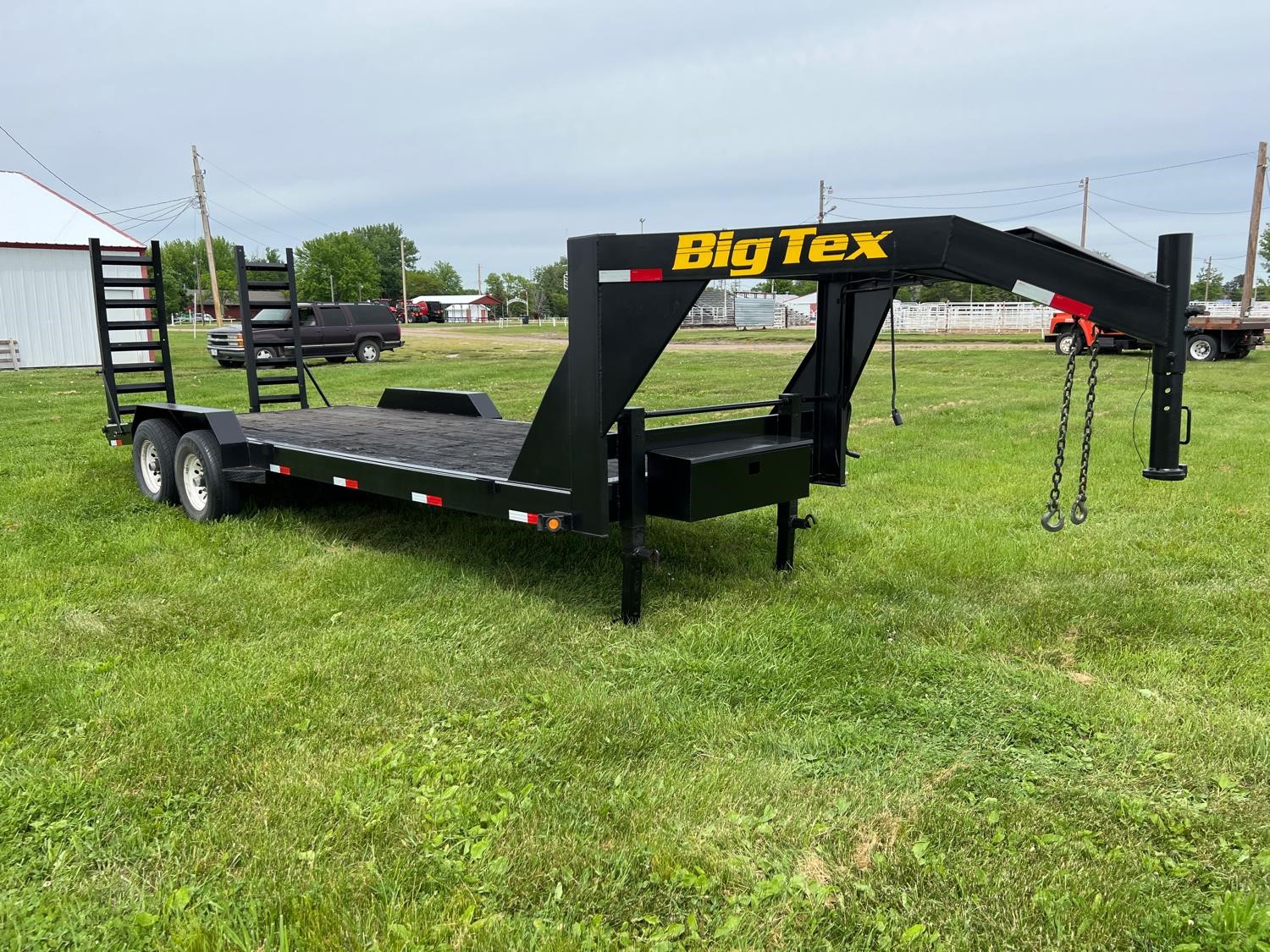 2011 Big Tex 14ET-22GN T/A Gooseneck Flatbed Trailer BigIron Auctions