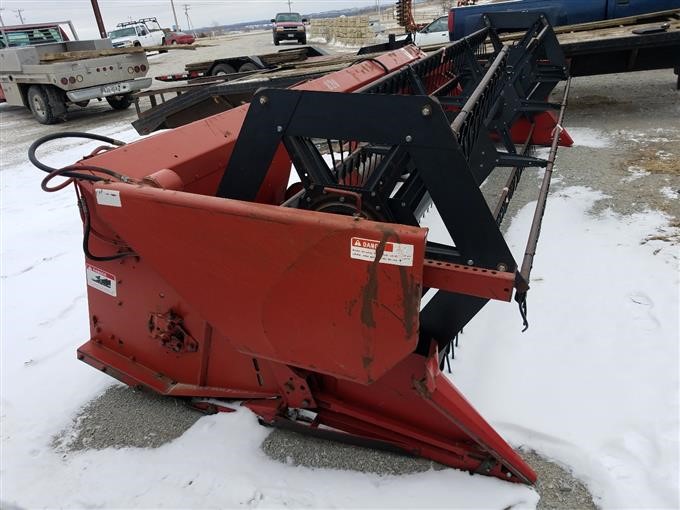 International Harvester 820 Flex Head BigIron Auctions