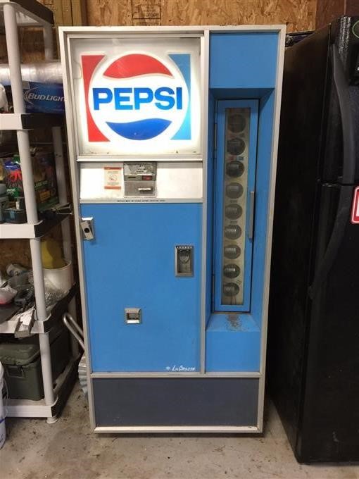 Vintage PEPSI Vending Machine BigIron Auctions
