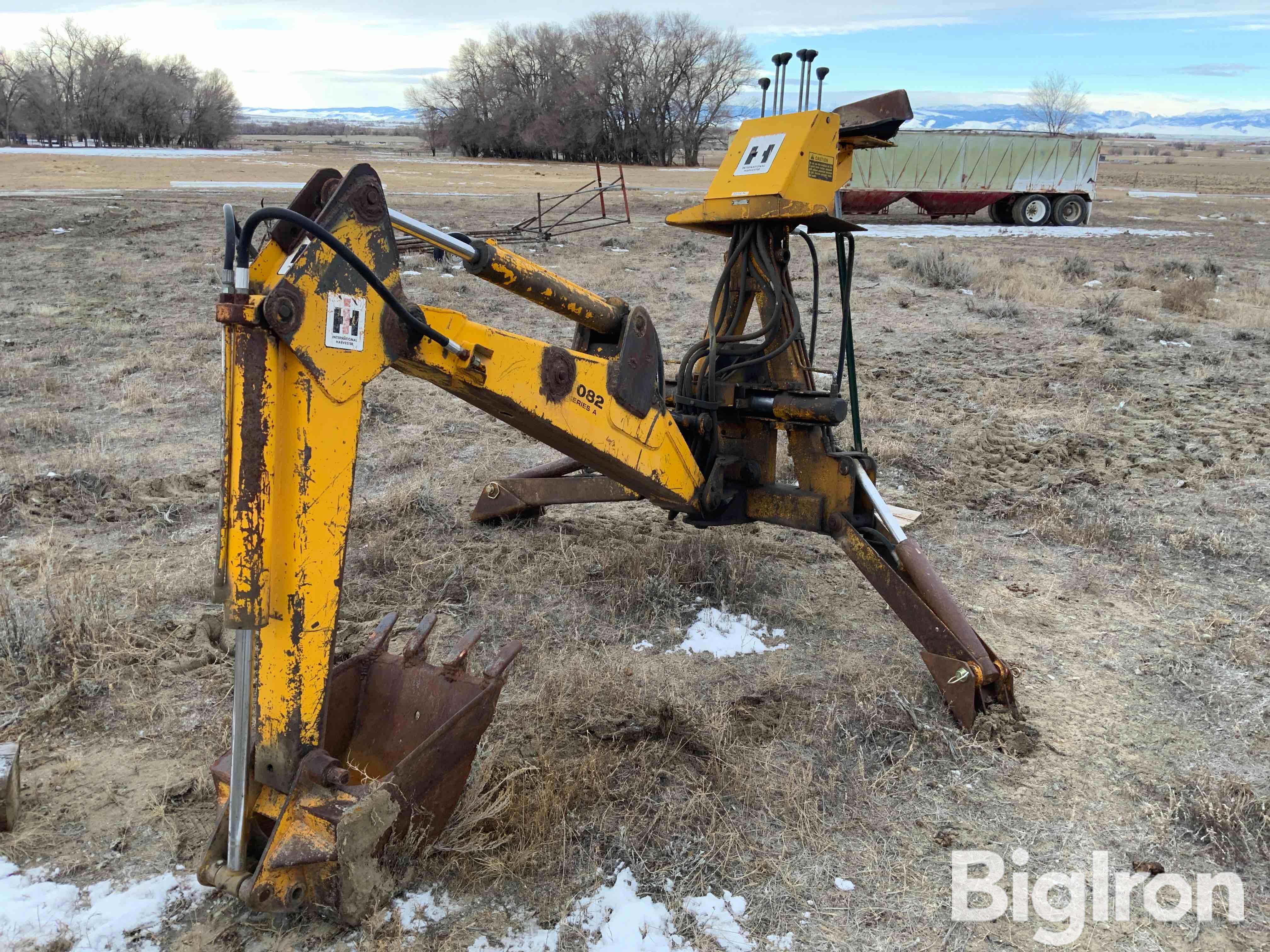 International 3082 Series A 3-Pt Backhoe Attachment BigIron Auctions