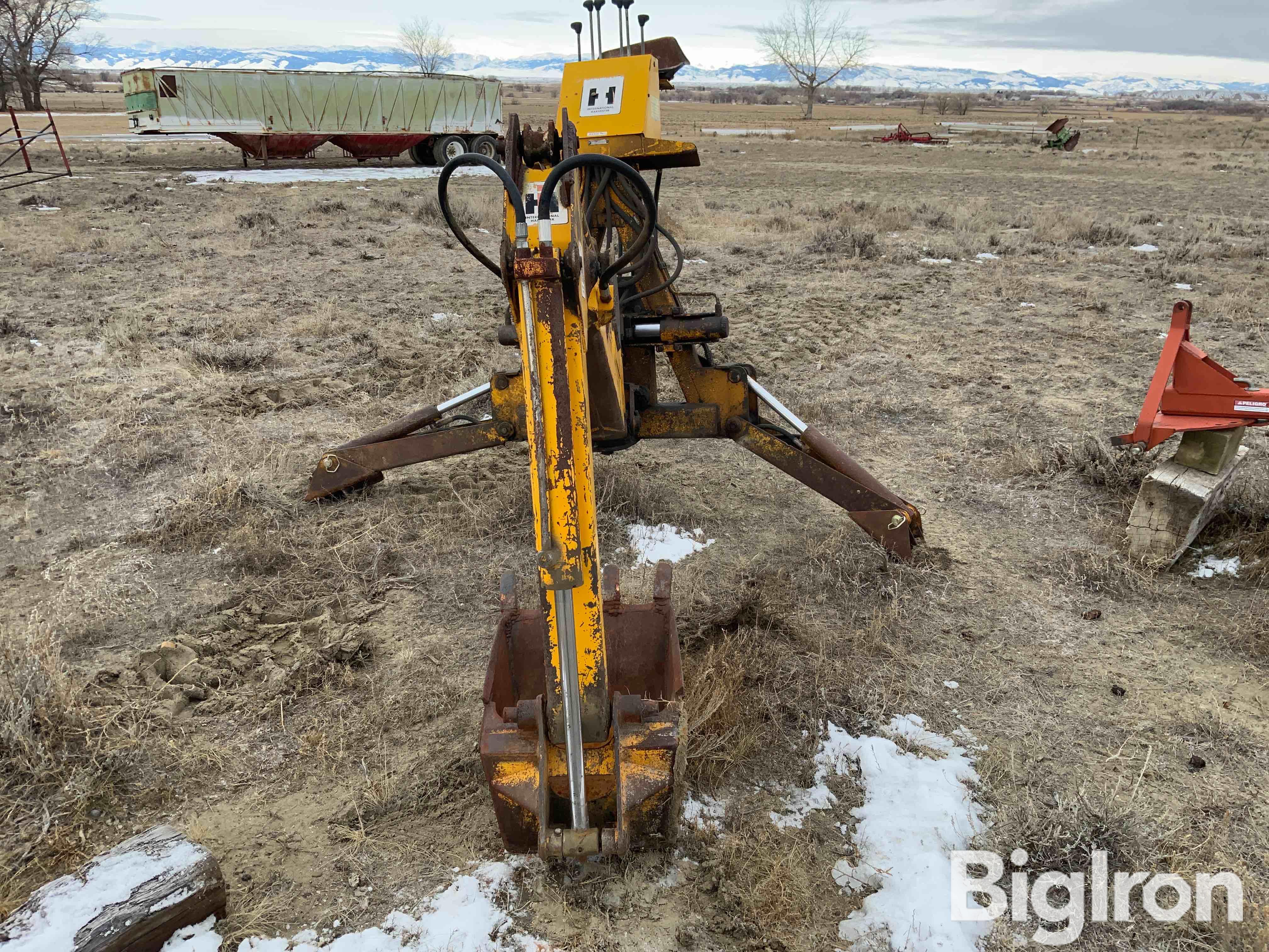 International 3082 Series A 3-Pt Backhoe Attachment BigIron Auctions