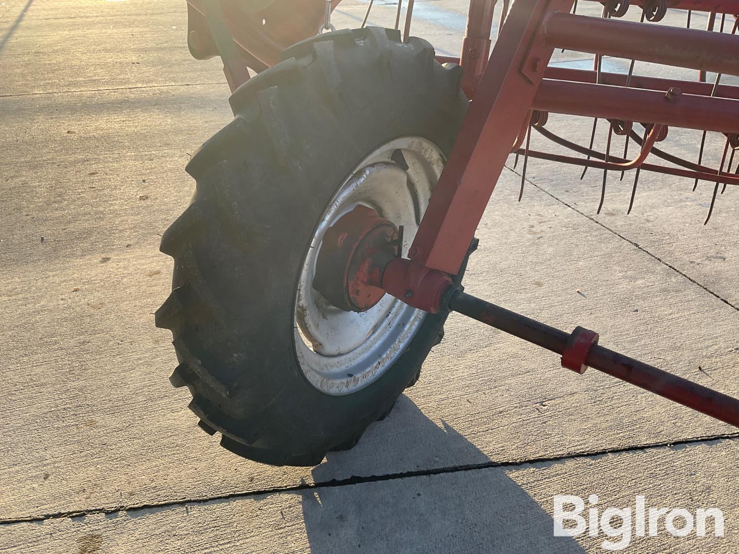 Massey Harris Ferguson 36 Parallel Bar Hay Rake Bigiron Auctions