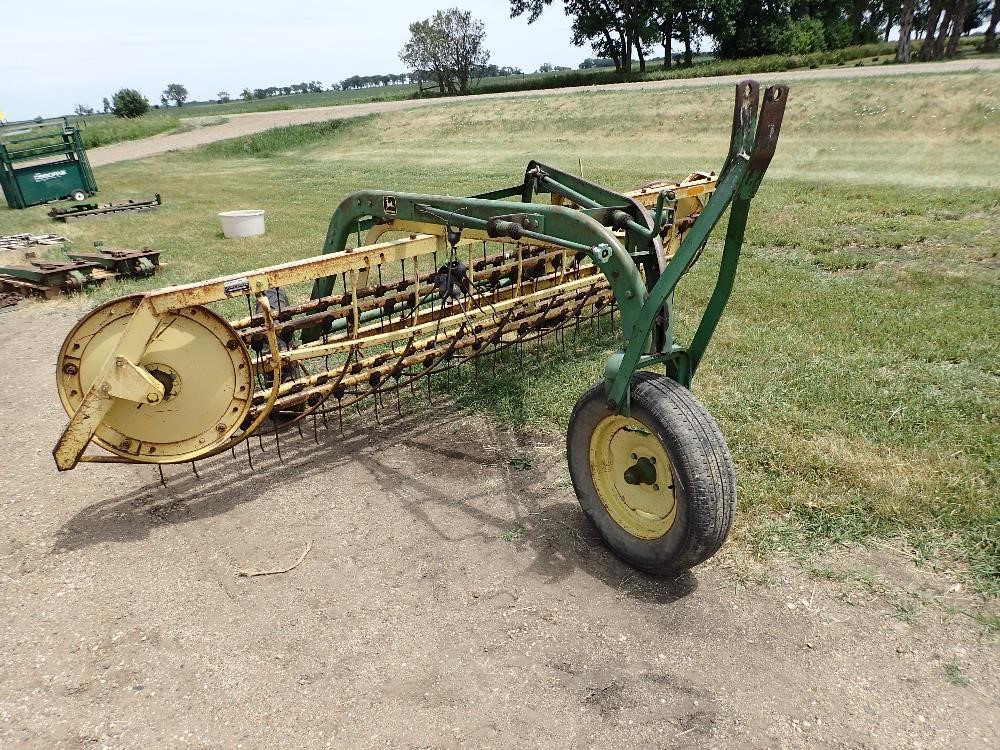 John Deere 670 9' Hay Rake BigIron Auctions