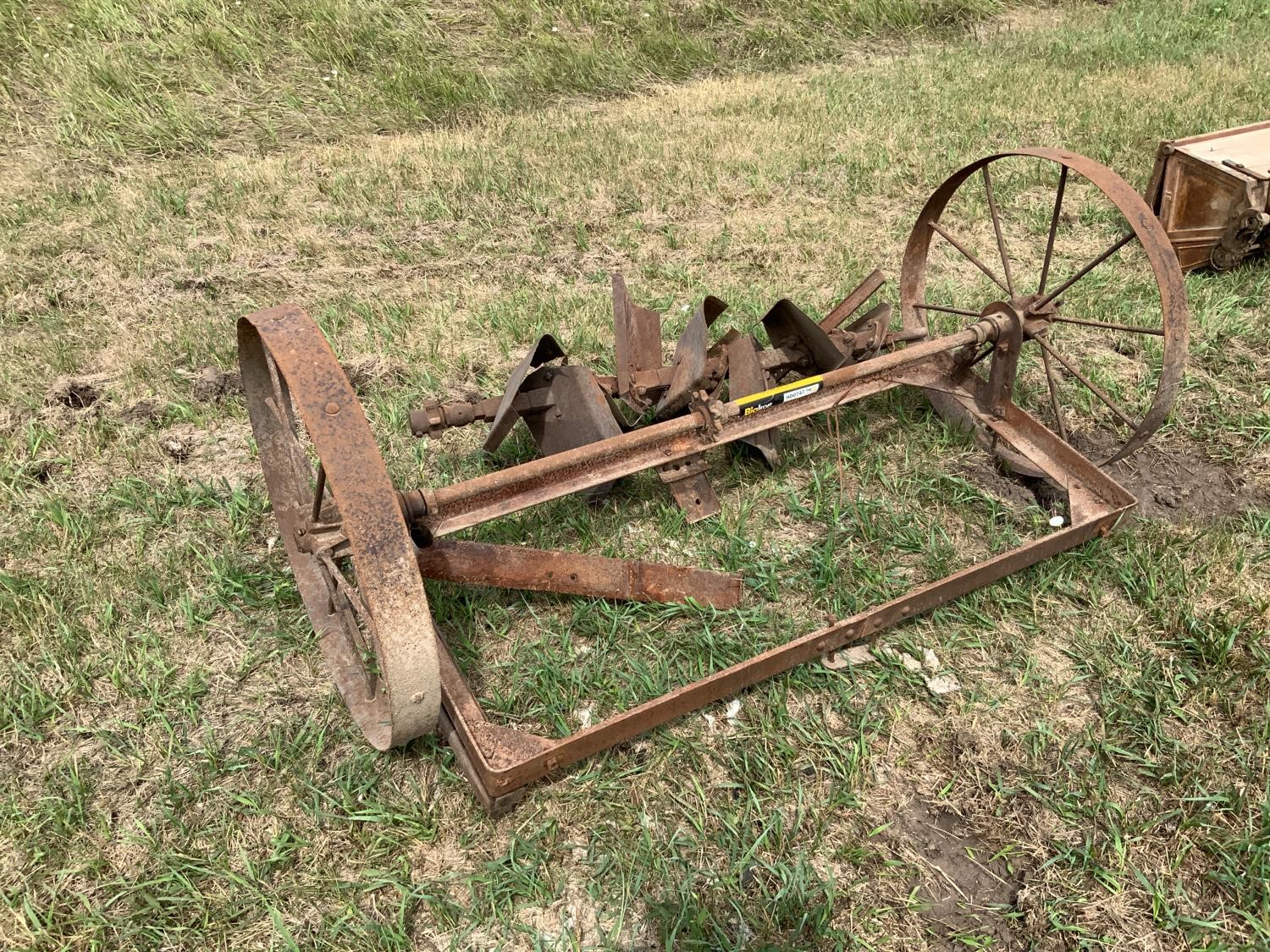 2-wheel Caddy BigIron Auctions