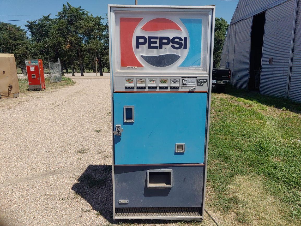 Cornelius 295-5AC Pepsi Machine BigIron Auctions