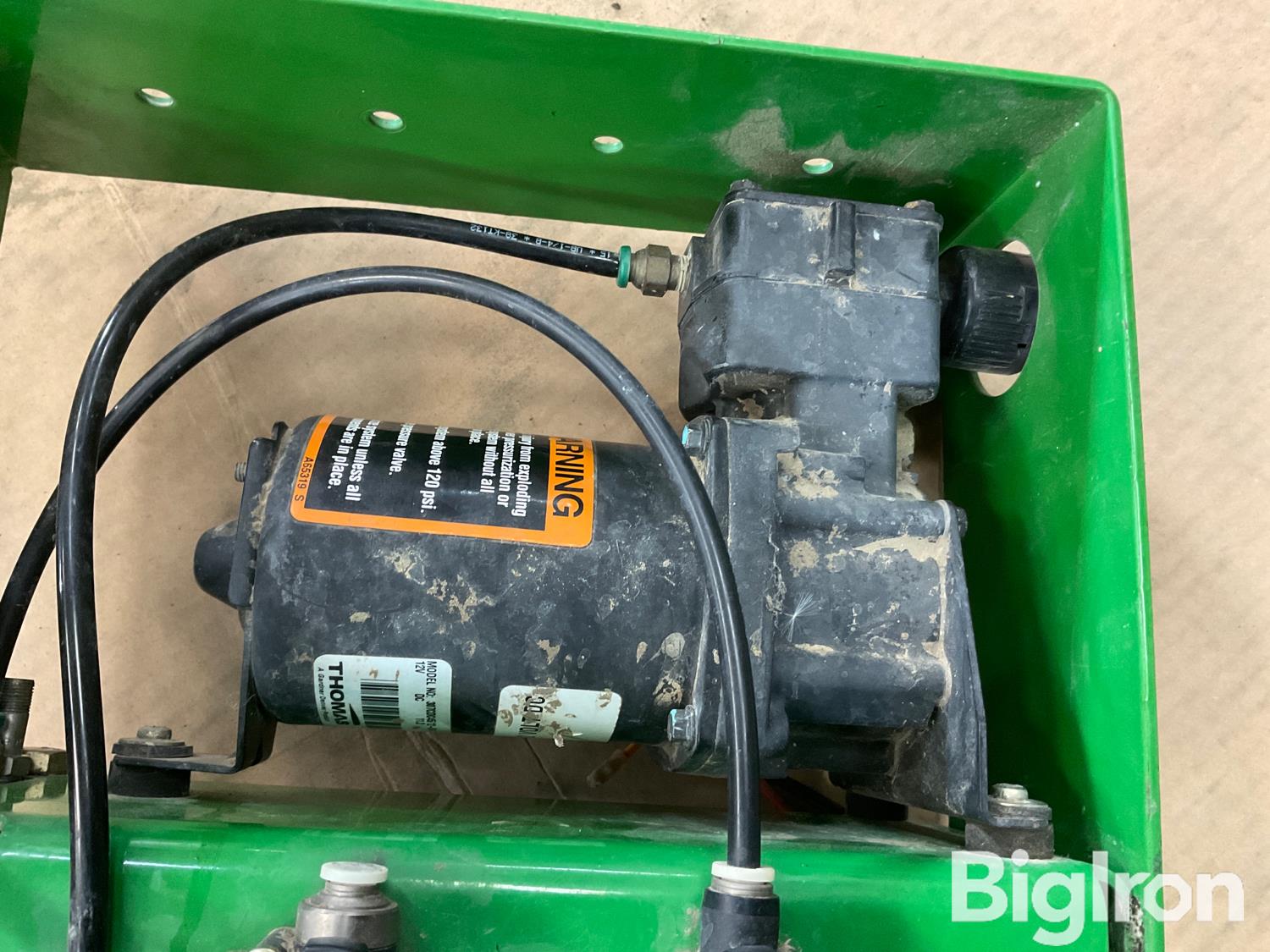 John Deere /Thomas Planter 12V Air Compressor BigIron Auctions