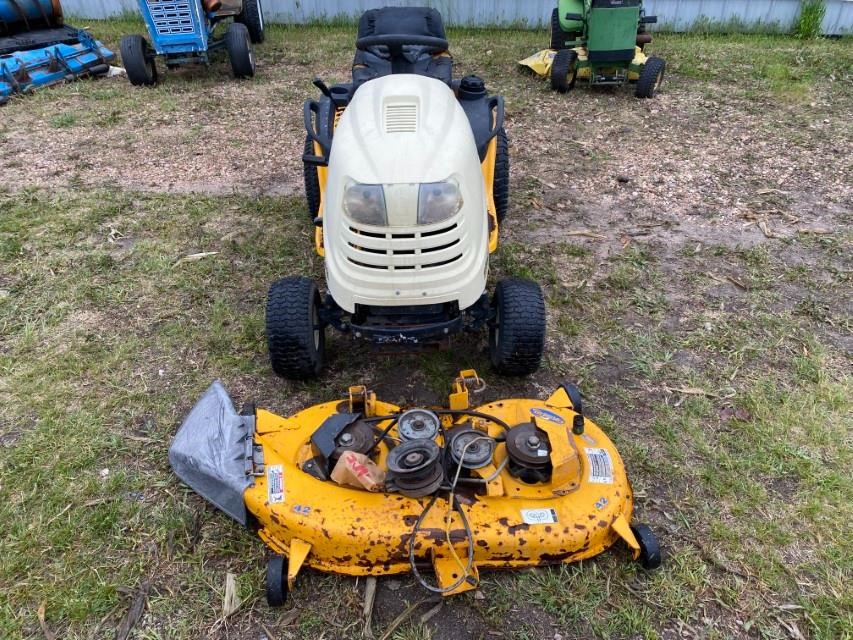 Cub Cadet Lt1042 Lawn Tractor Wmower Deck Bigiron Auctions 7303