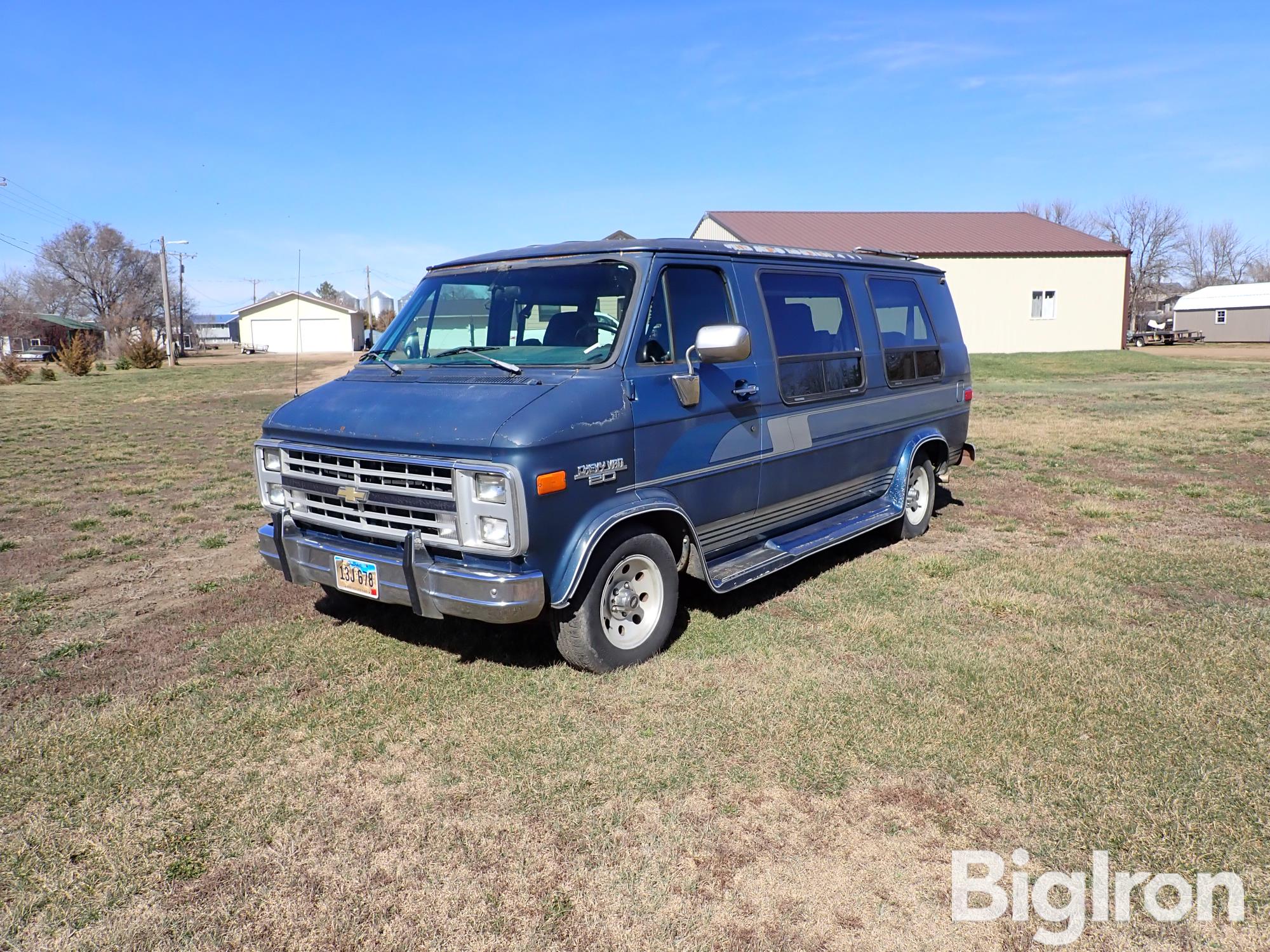 1993 conversion fashion van