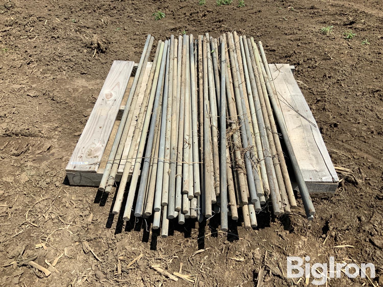 Fiberglass Fence Posts BigIron Auctions