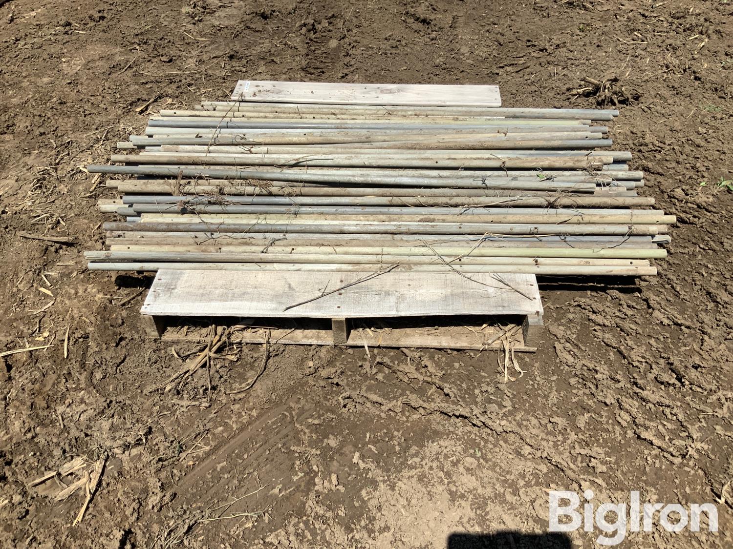 Fiberglass Fence Posts BigIron Auctions