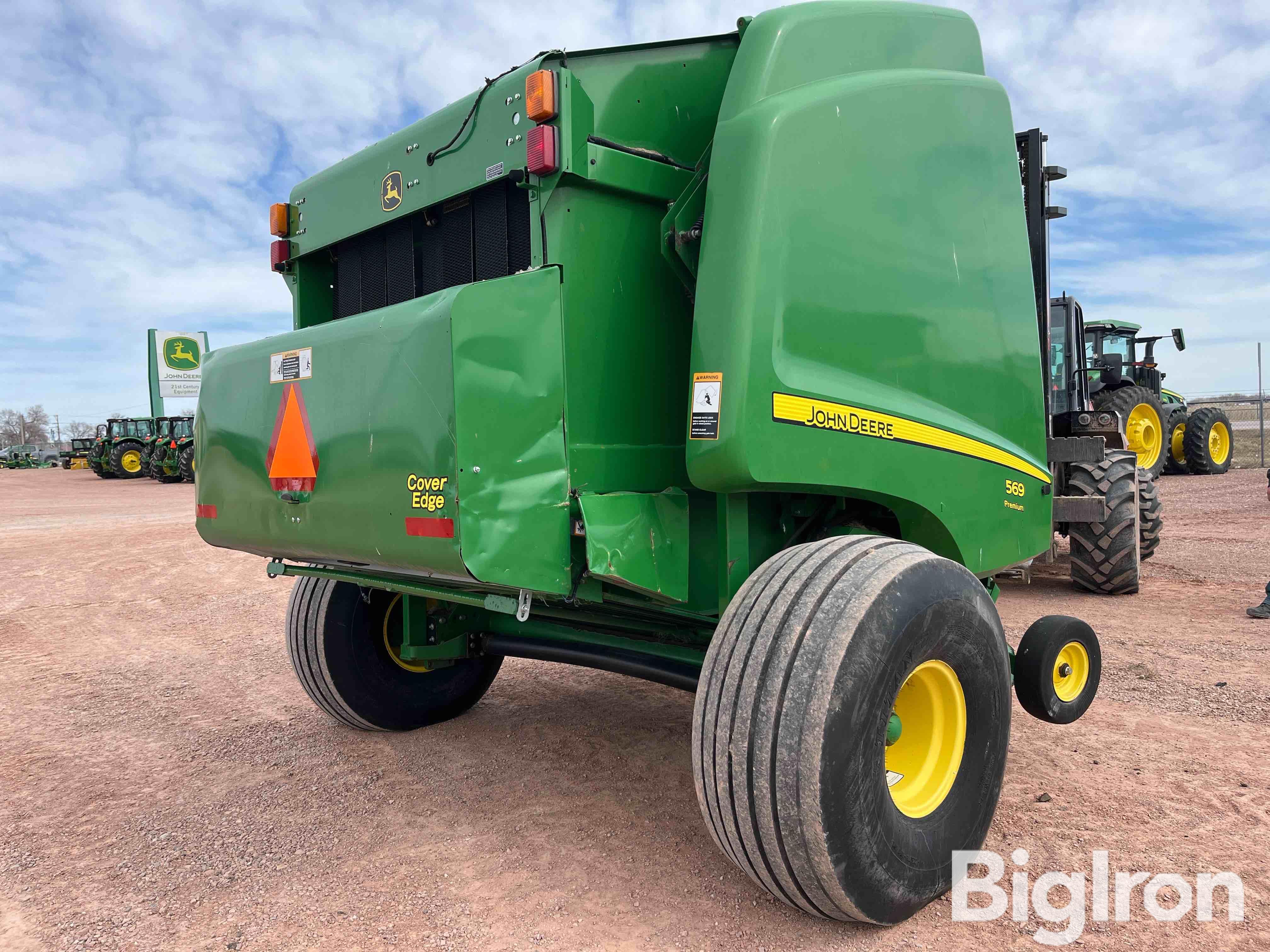 2016 John Deere 569 Premium Round Baler BigIron Auctions