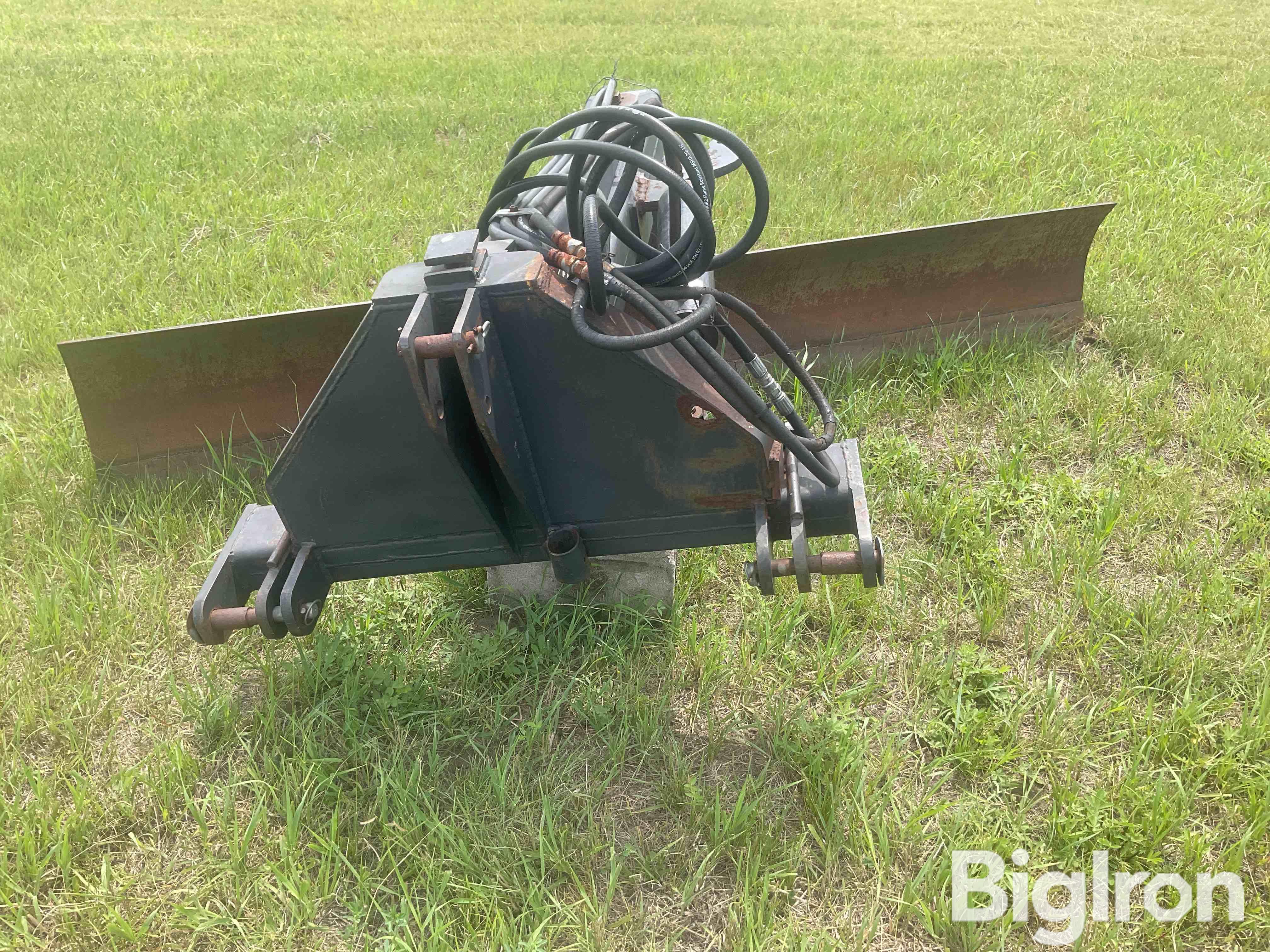 Bison 300XHD Hydraulic Blade BigIron Auctions