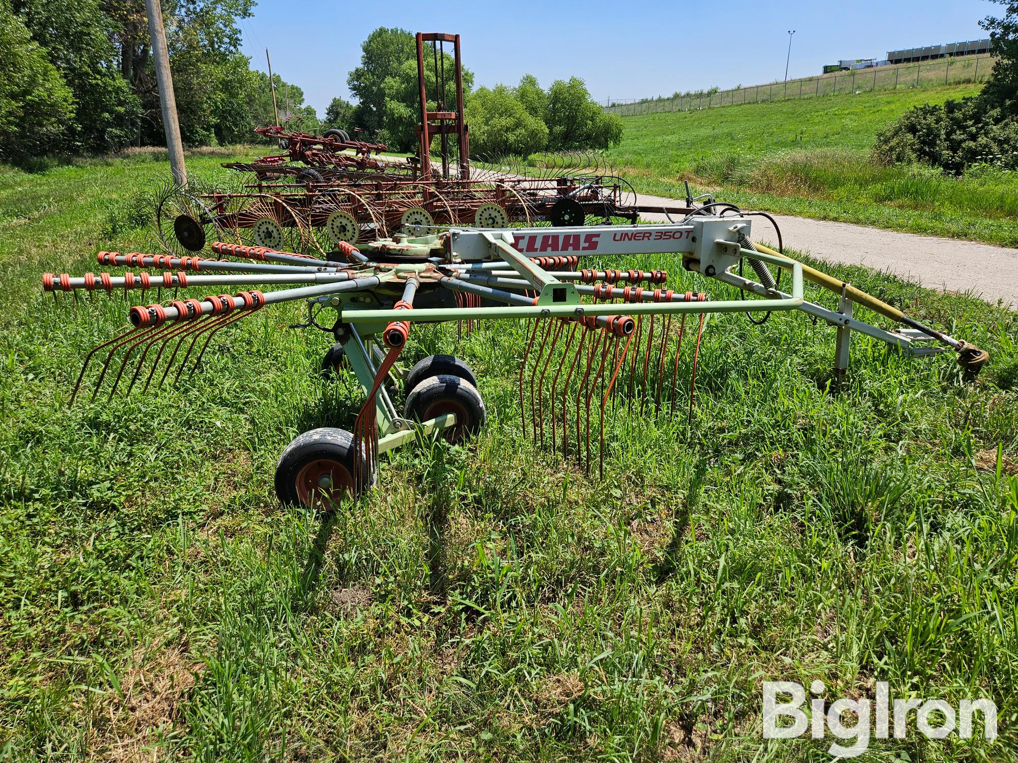 CLAAS Liner 350T Rotary Rake BigIron Auctions