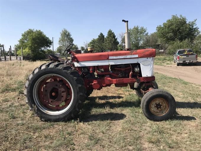 1959 Farmall 460 2WD Tractor BigIron Auctions