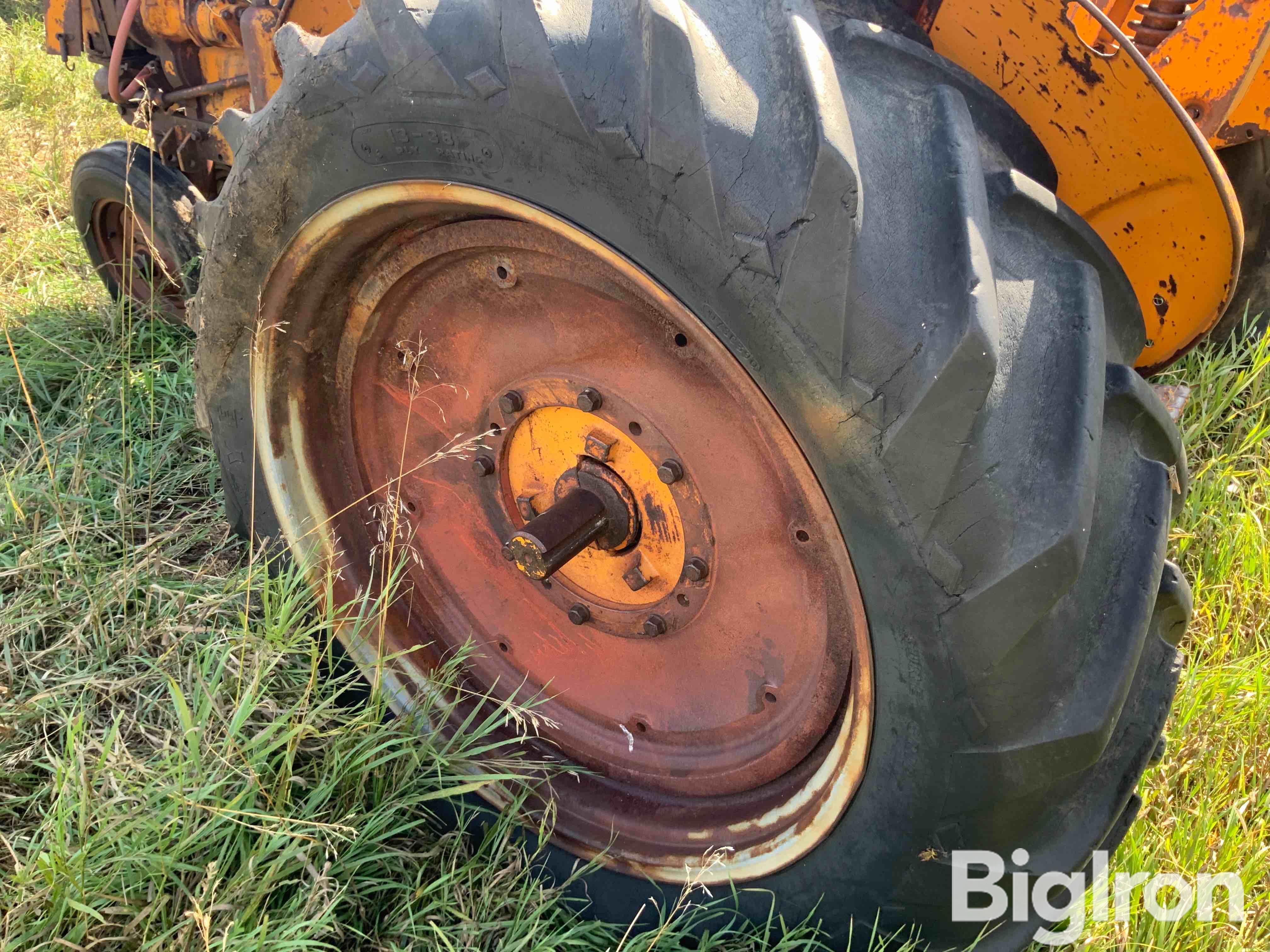 Minneapolis-Moline 283B-4 2WD Tractor BigIron Auctions