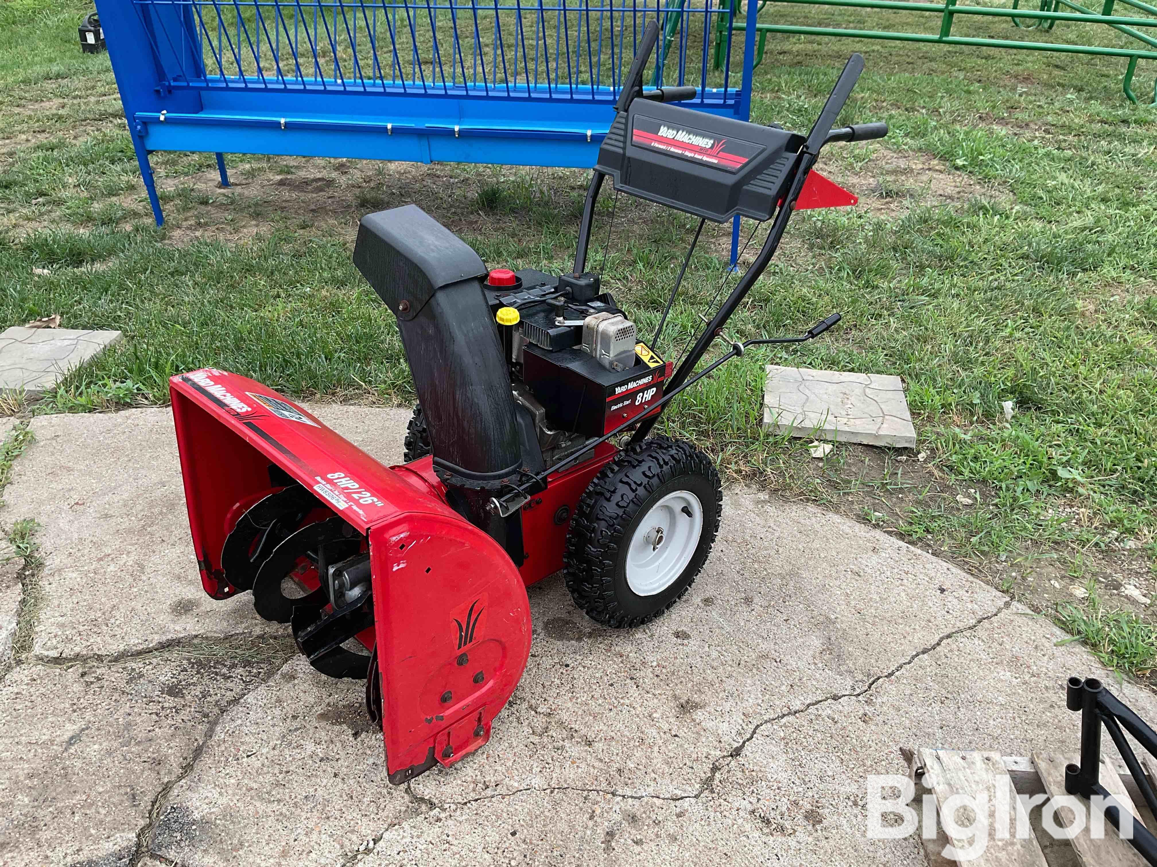 Yard machine snow discount thrower