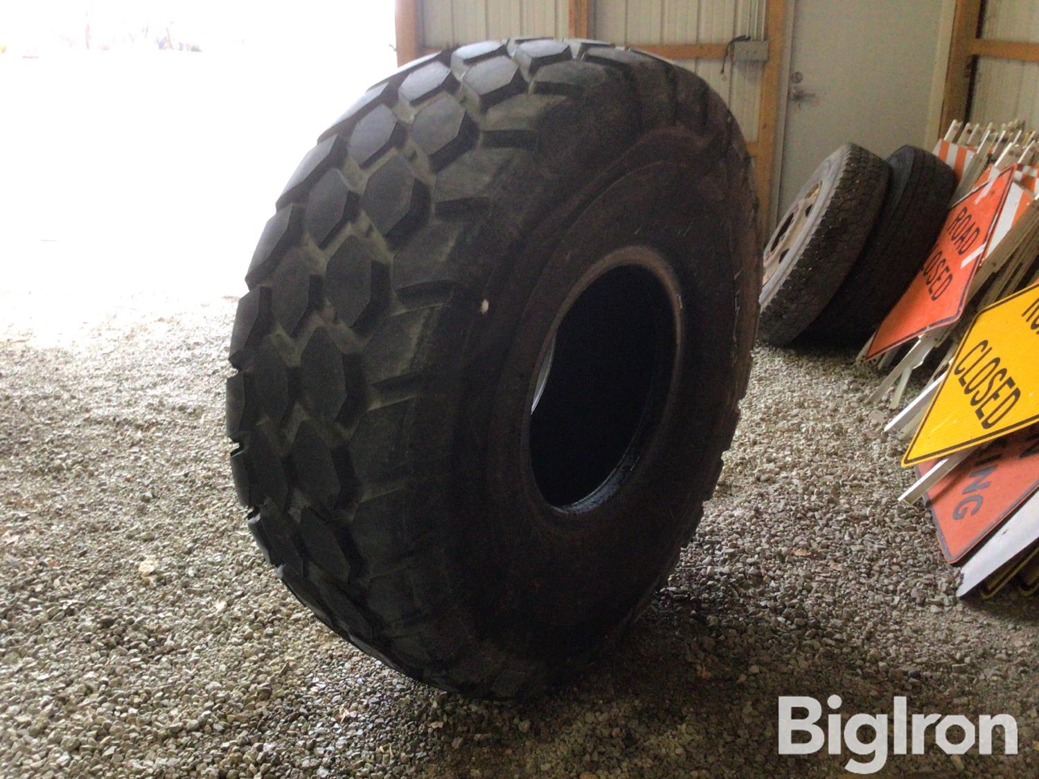 Bridgestone VJT 23.5R25 Wheel Loader Tires BigIron Auctions