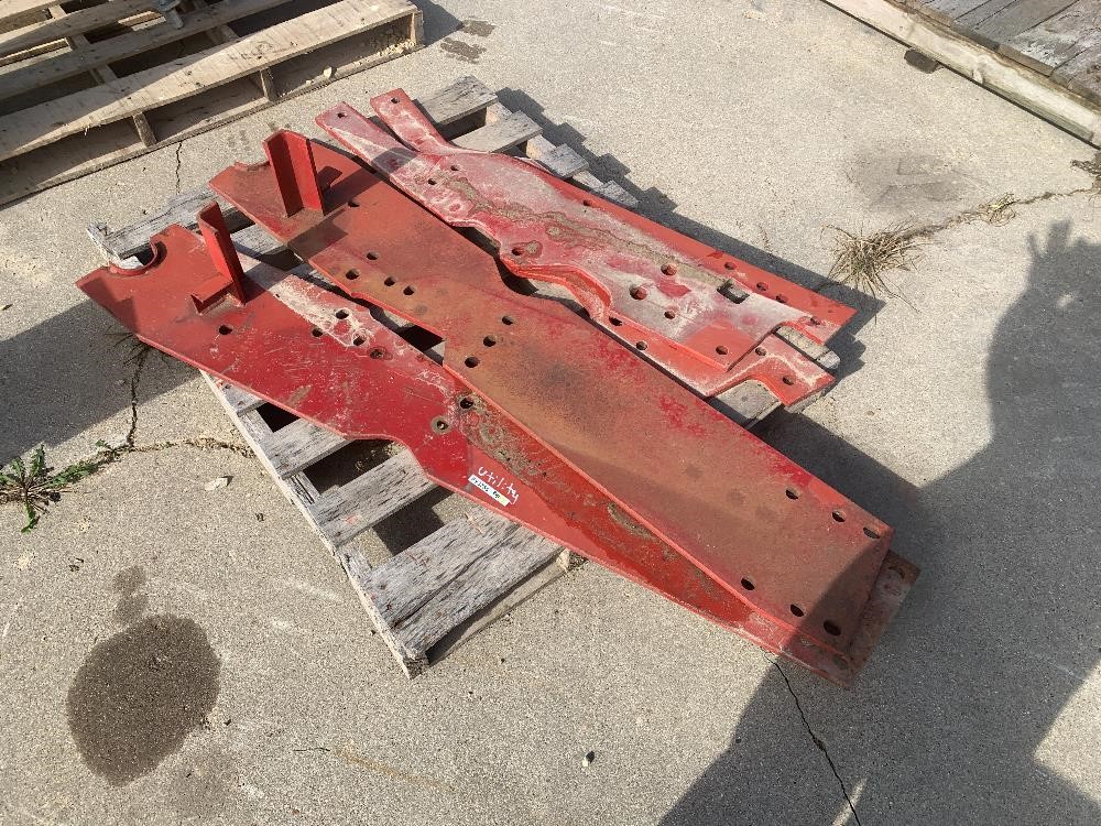 Case IH 2250 Loader Brackets BigIron Auctions