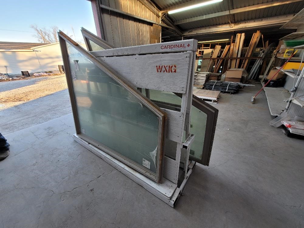 Custom Vinyl Exterior Trapezoid Windows BigIron Auctions