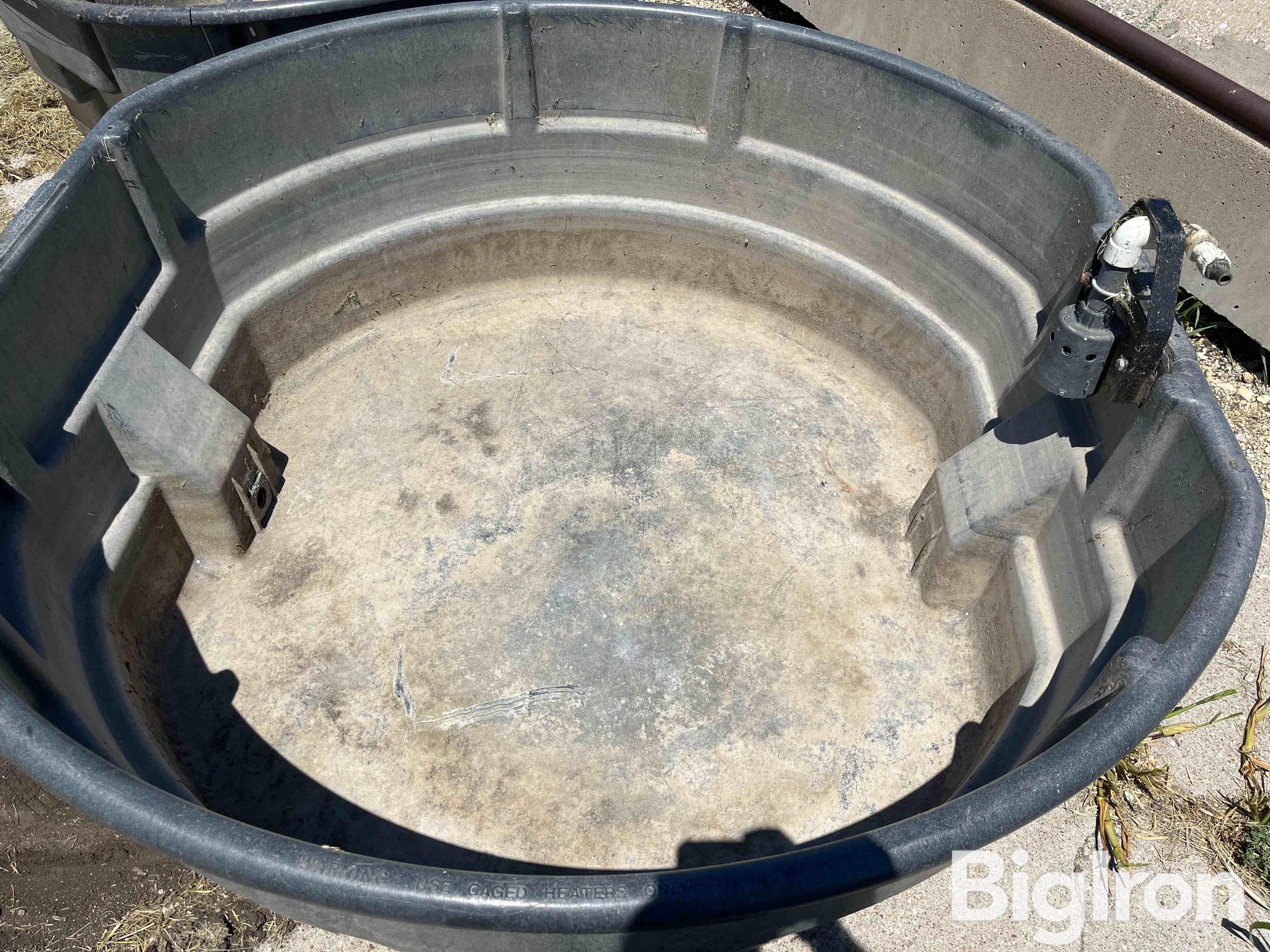 Rubbermaid 300 Gallon Water Tank BigIron Auctions