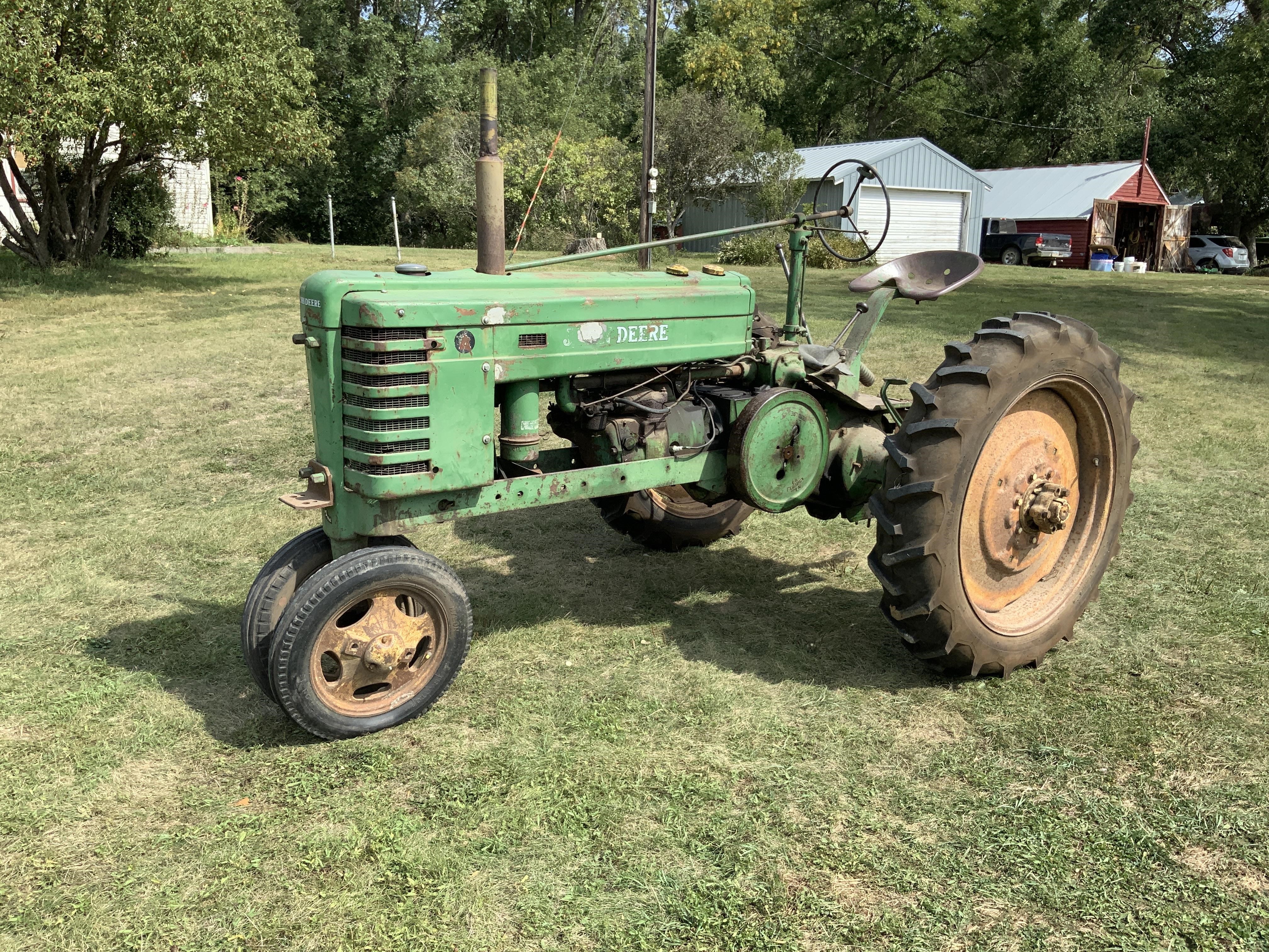 – Punxsutawney Man's 1941 John Deere H Takes First  Place in ALF Tractor Show