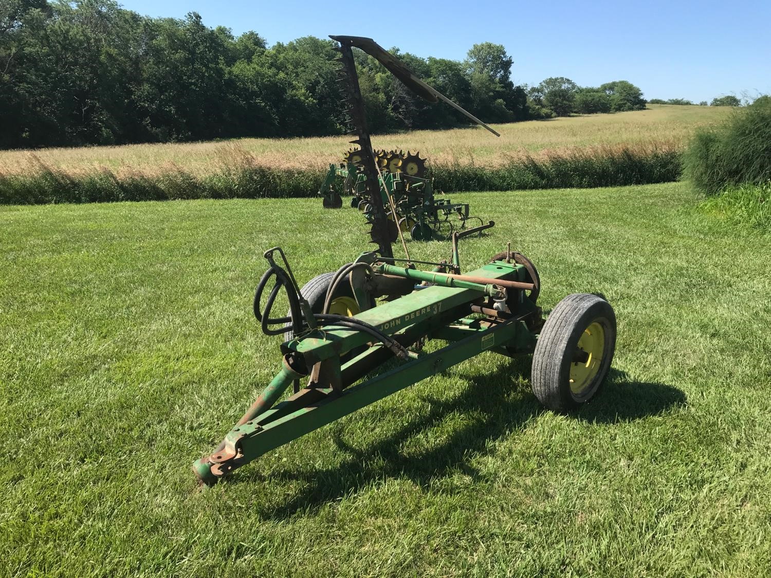 1967 John Deere 37 Pull Type Sickle Mower BigIron Auctions