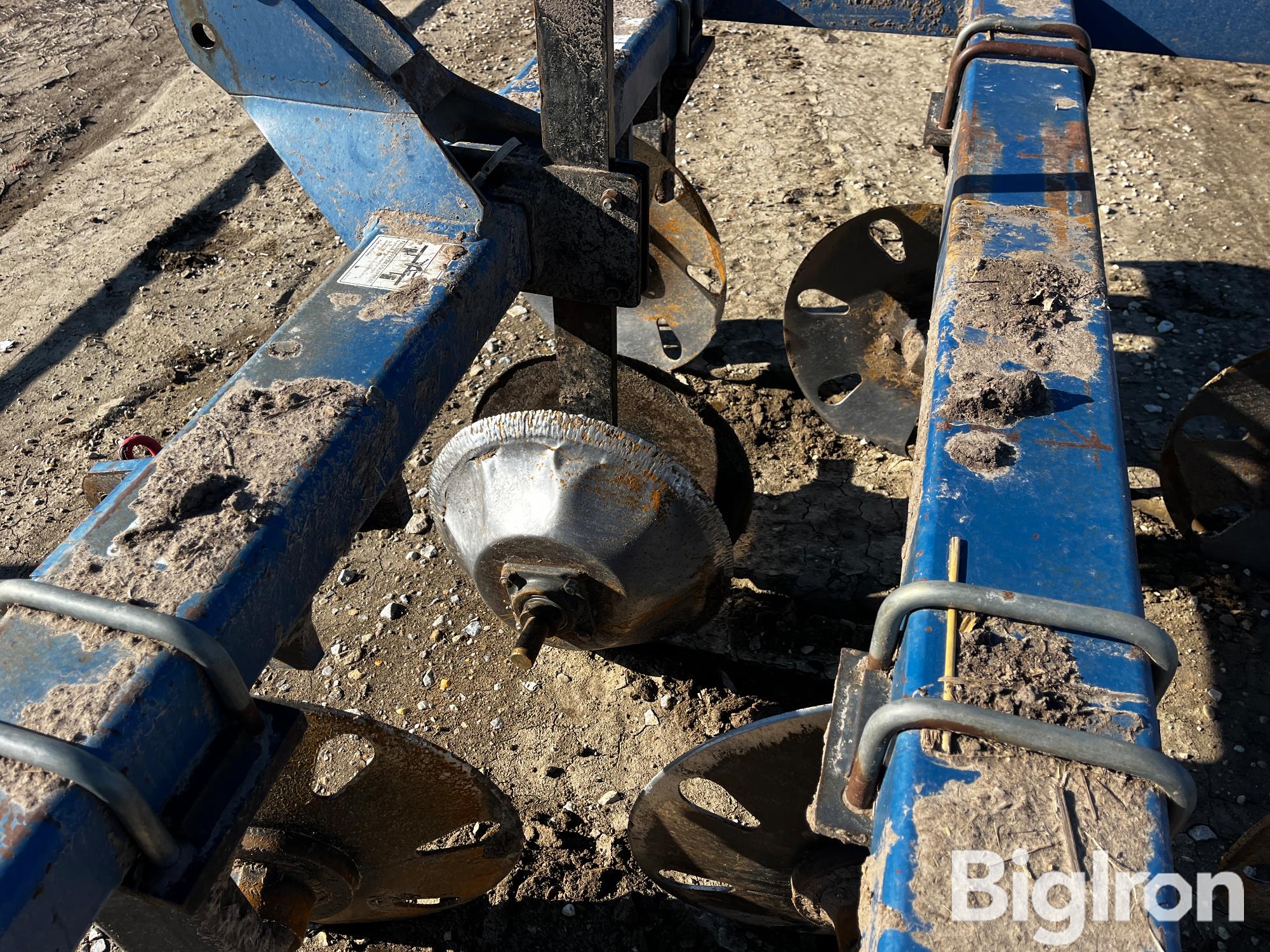 Blu-Jet Trackmaster 2032 Pivot Track Closer BigIron Auctions