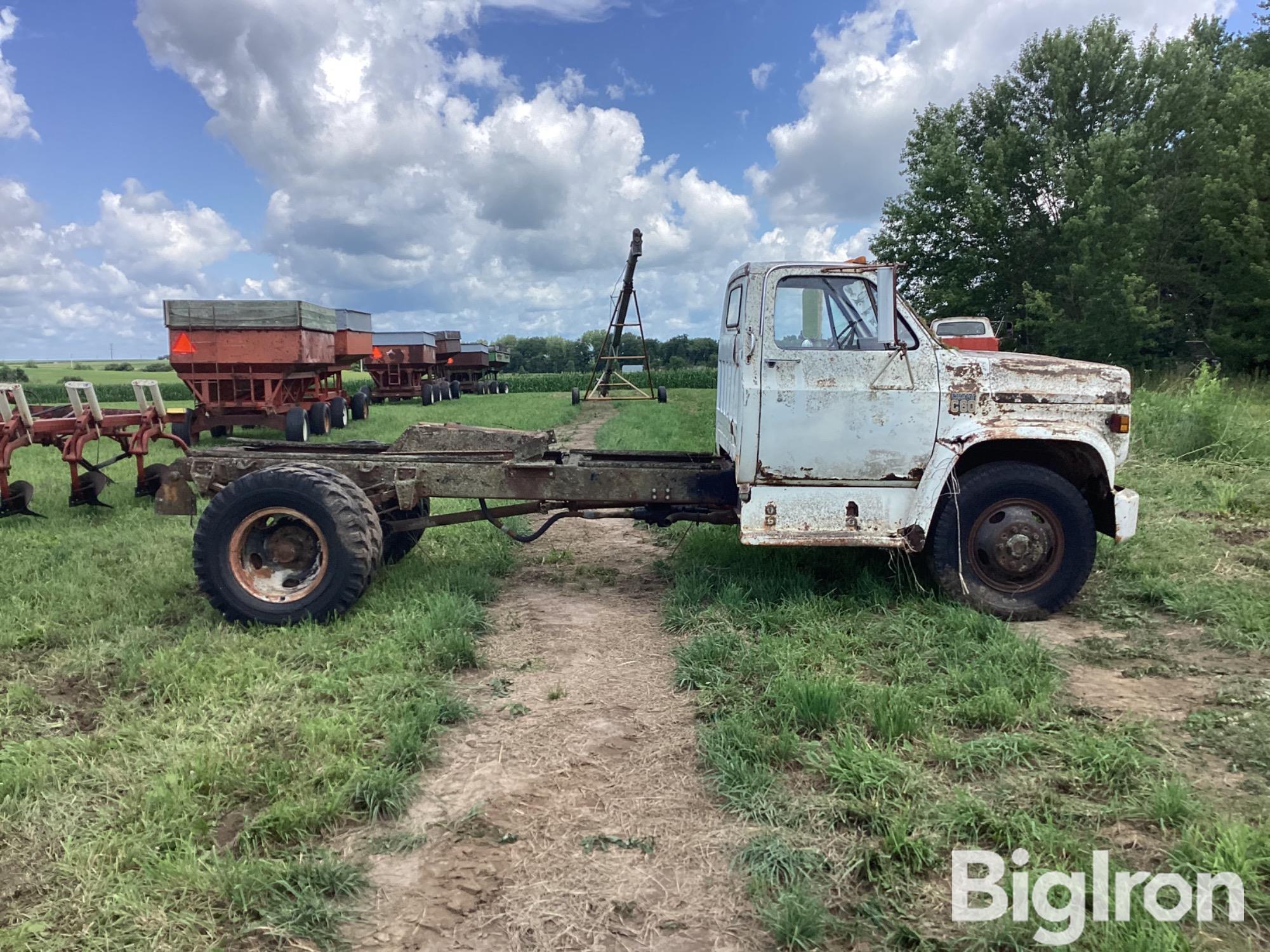 1974 Chevrolet C60 Sa Cab And Chassis Bigiron Auctions 8575