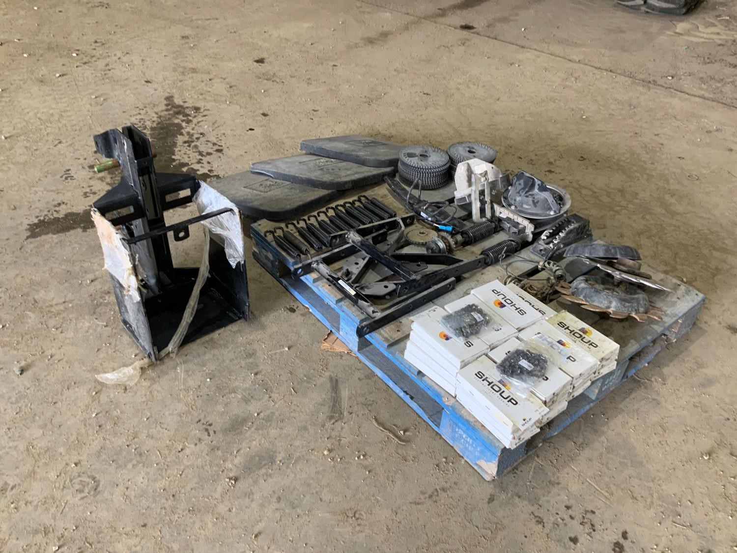 Kinze Planter Parts Bigiron Auctions