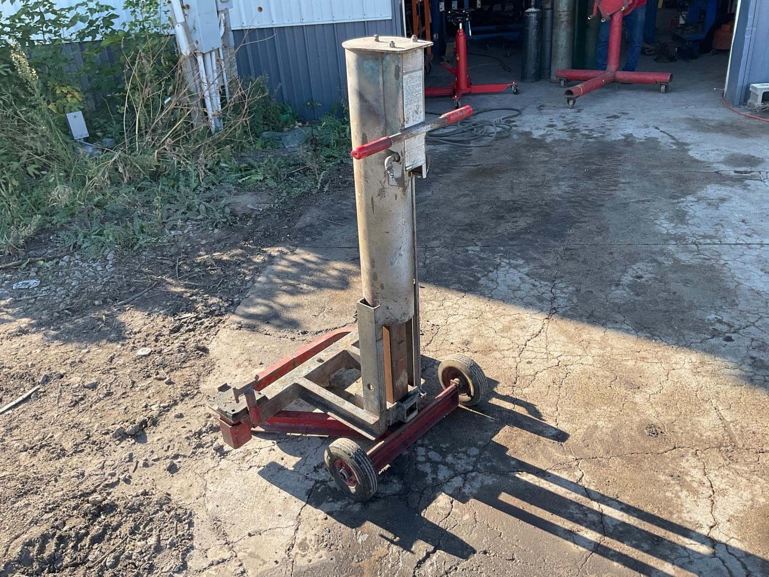 Gray Bumper Jack BigIron Auctions