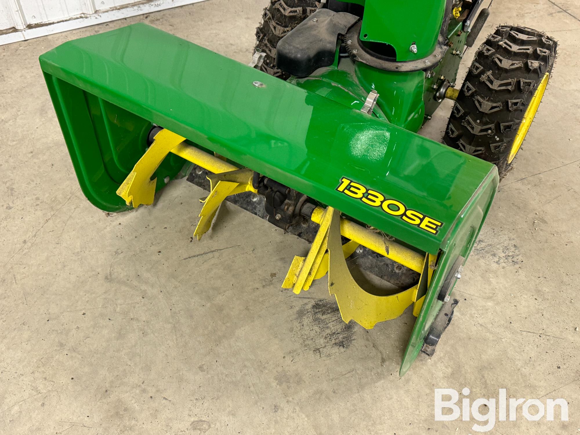 John Deere 1330se Walk Behind Snow Blower Bigiron Auctions 6407