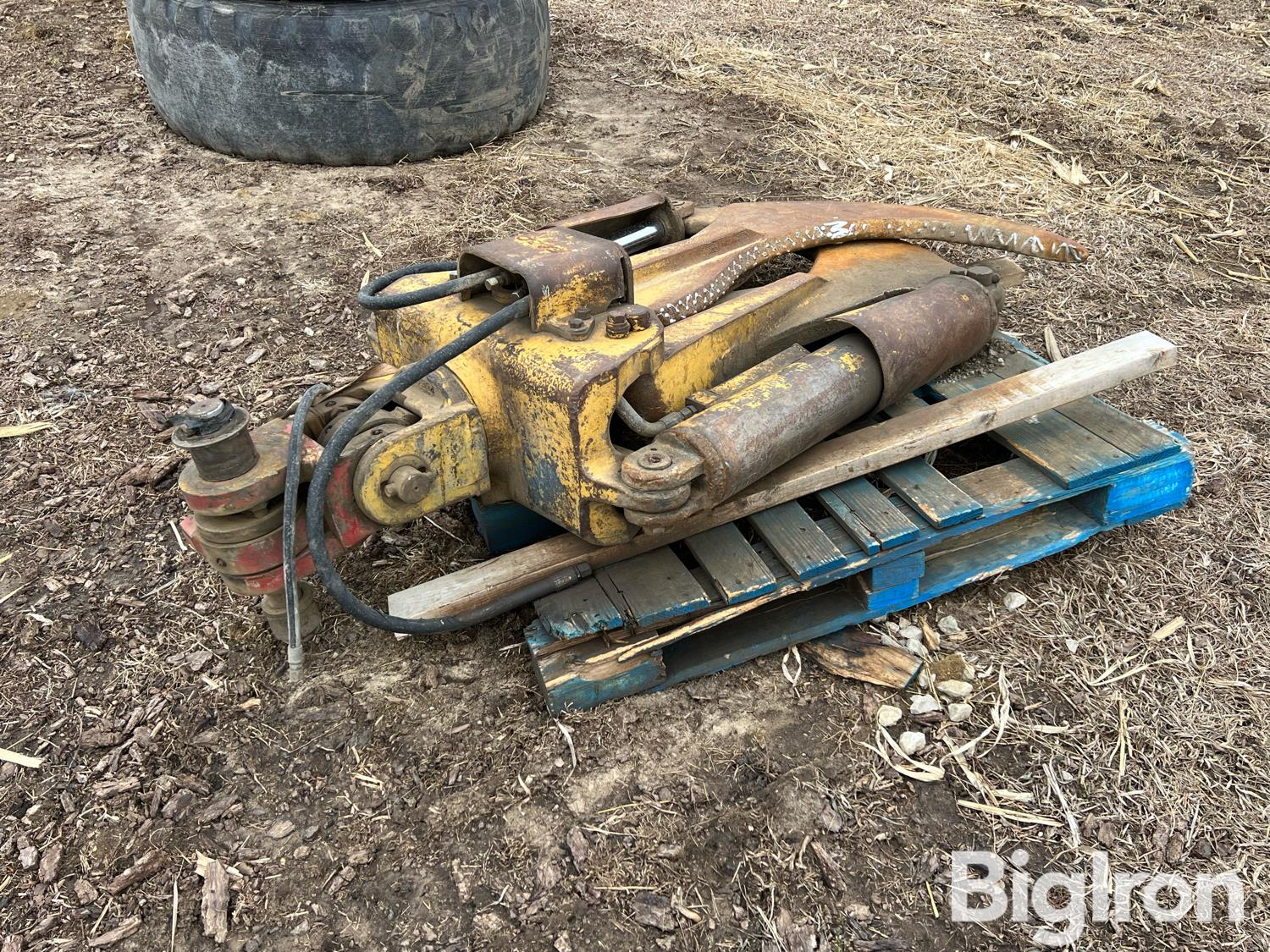 Esco Cat Log Skidder Grapple Bigiron Auctions