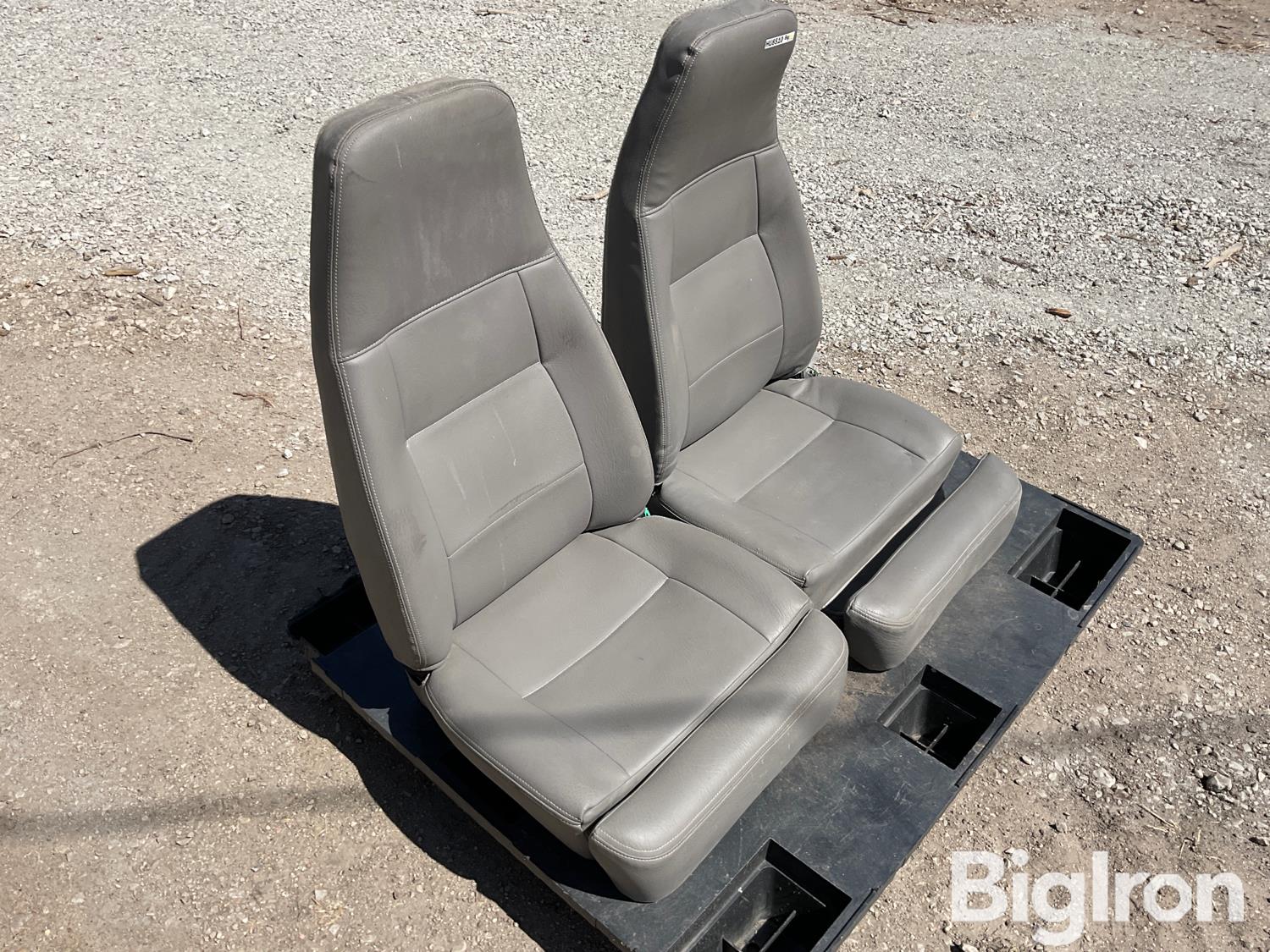 Bostrom Truck Seats BigIron Auctions