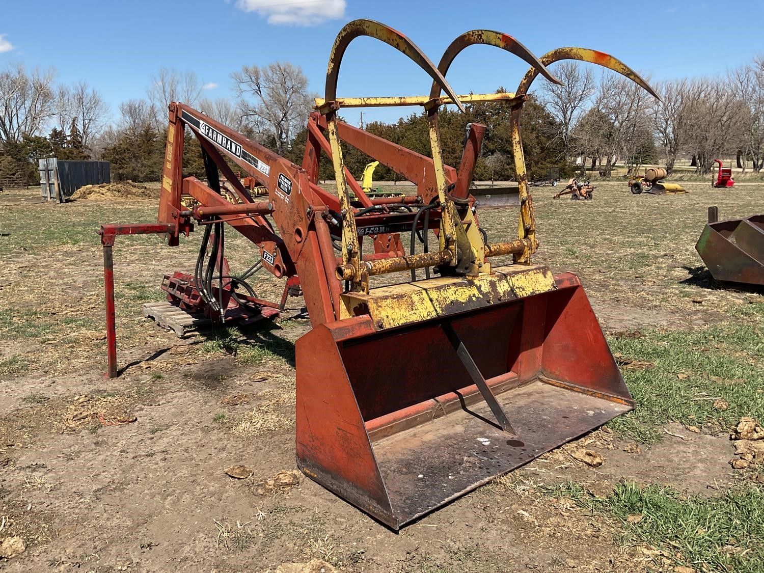 Farmhand F233 Loader BigIron Auctions