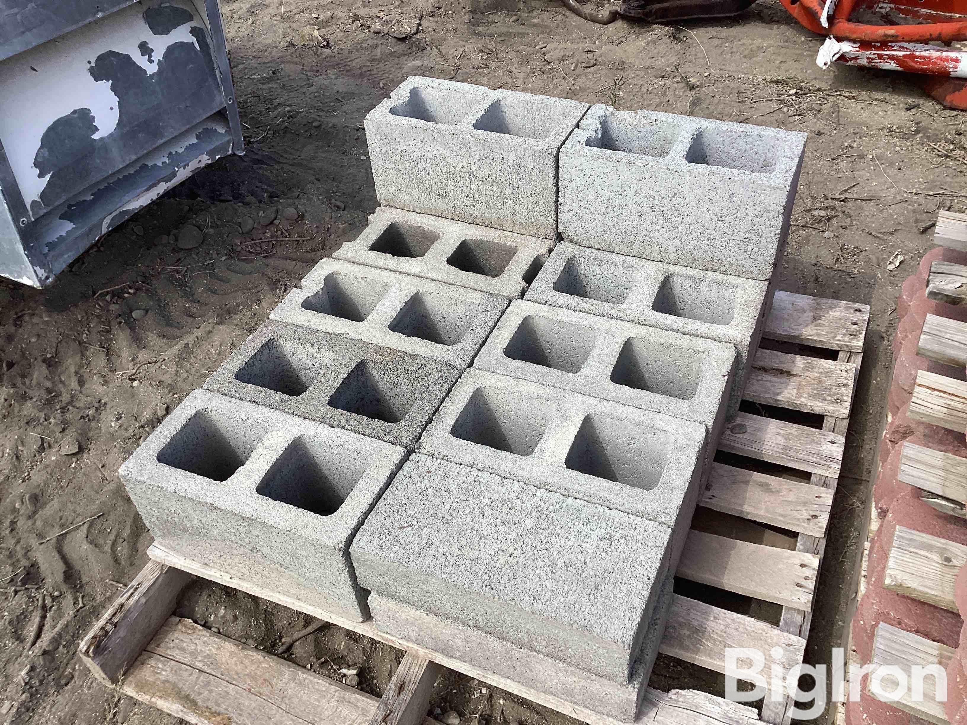 Decorative Brick And Cinder Blocks Bigiron Auctions