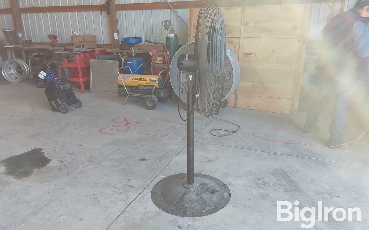 Central Machinery 30 Pedestal Shop Fan Bigiron Auctions