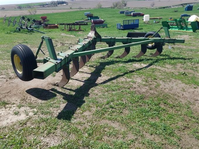 John Deere E0090 3 Point 9 Shank Ripper Bigiron Auctions 1902