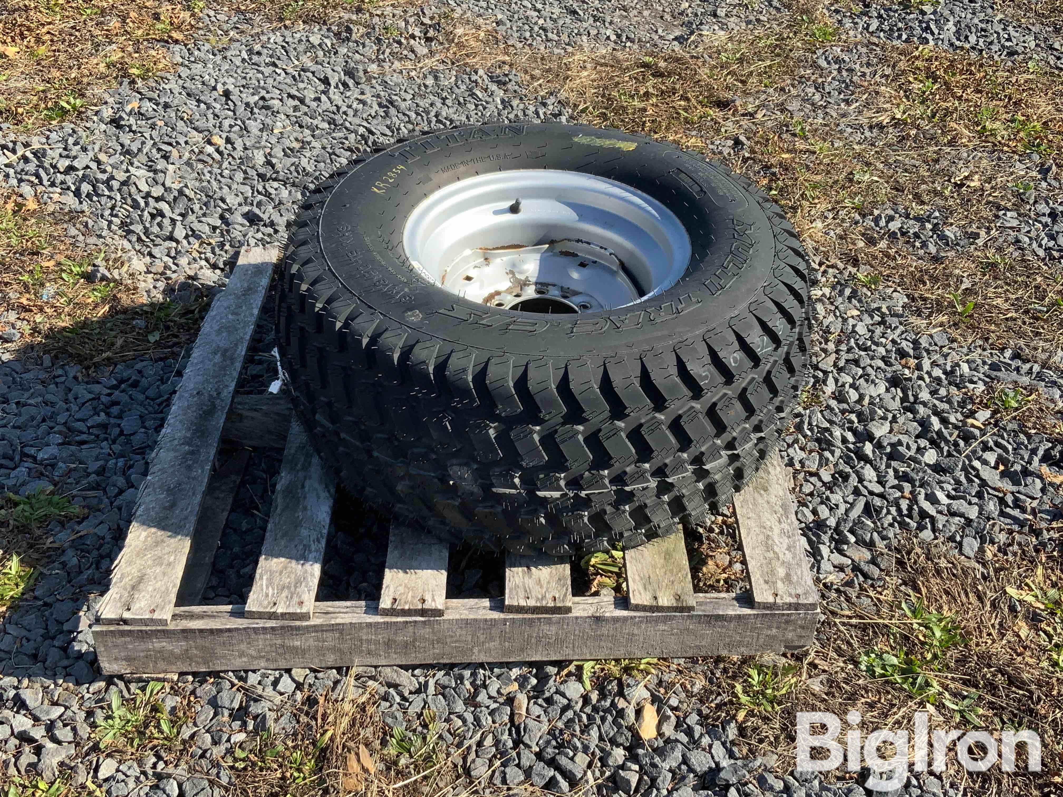 Titan 31-13.5-15 NHS Tire BigIron Auctions