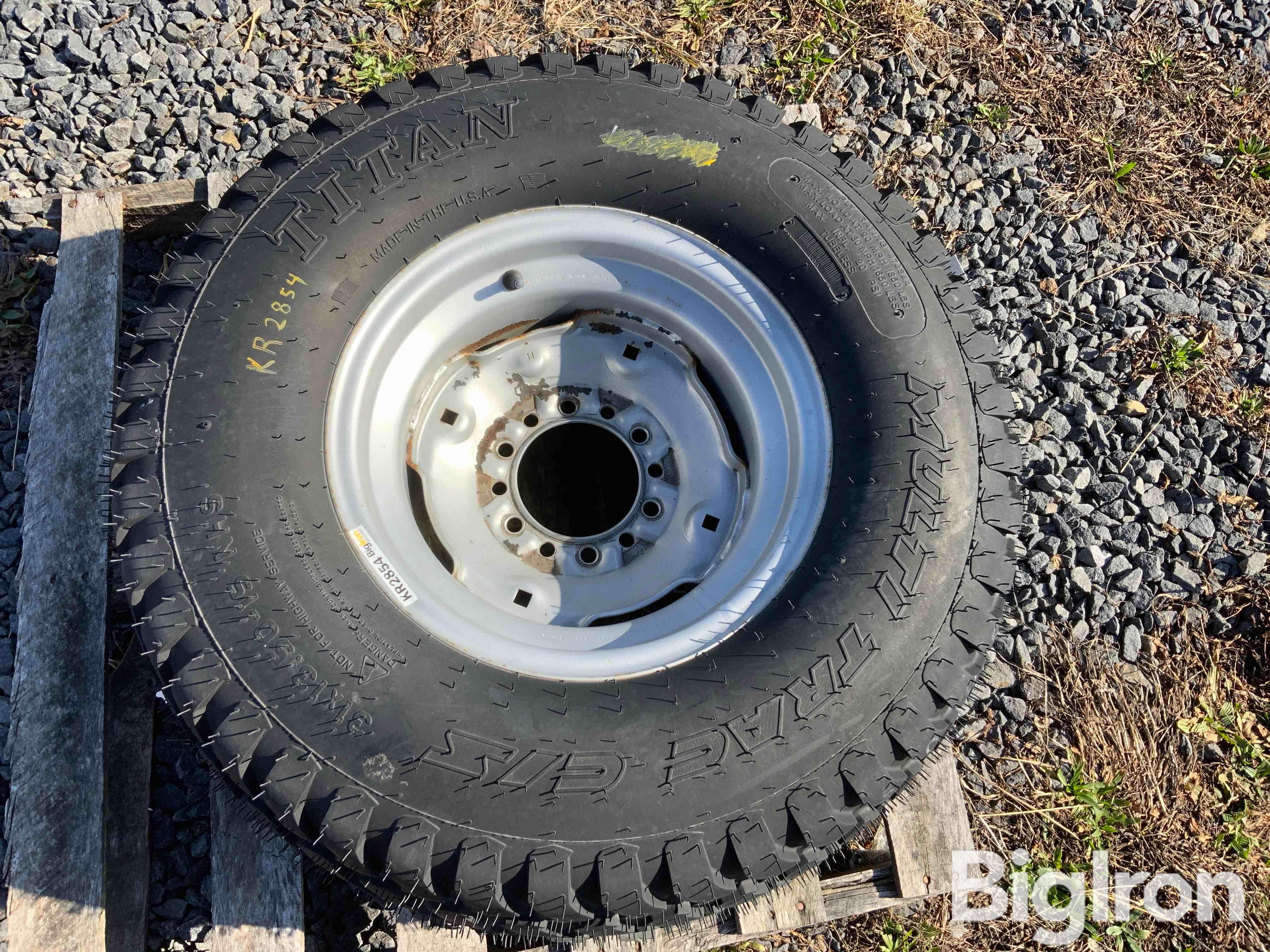 Titan 31-13.5-15 NHS Tire BigIron Auctions