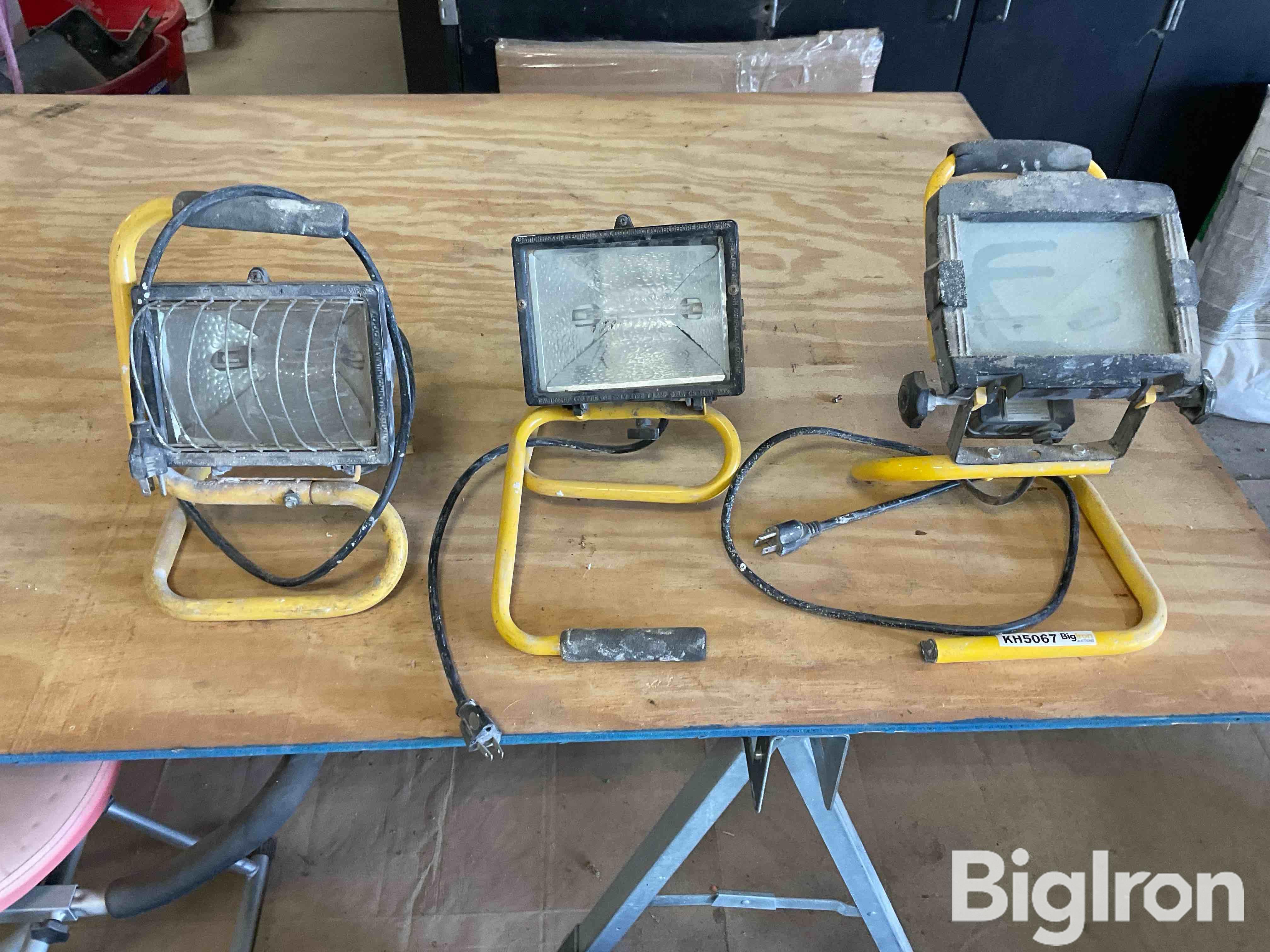 Shop Flood Lights BigIron Auctions