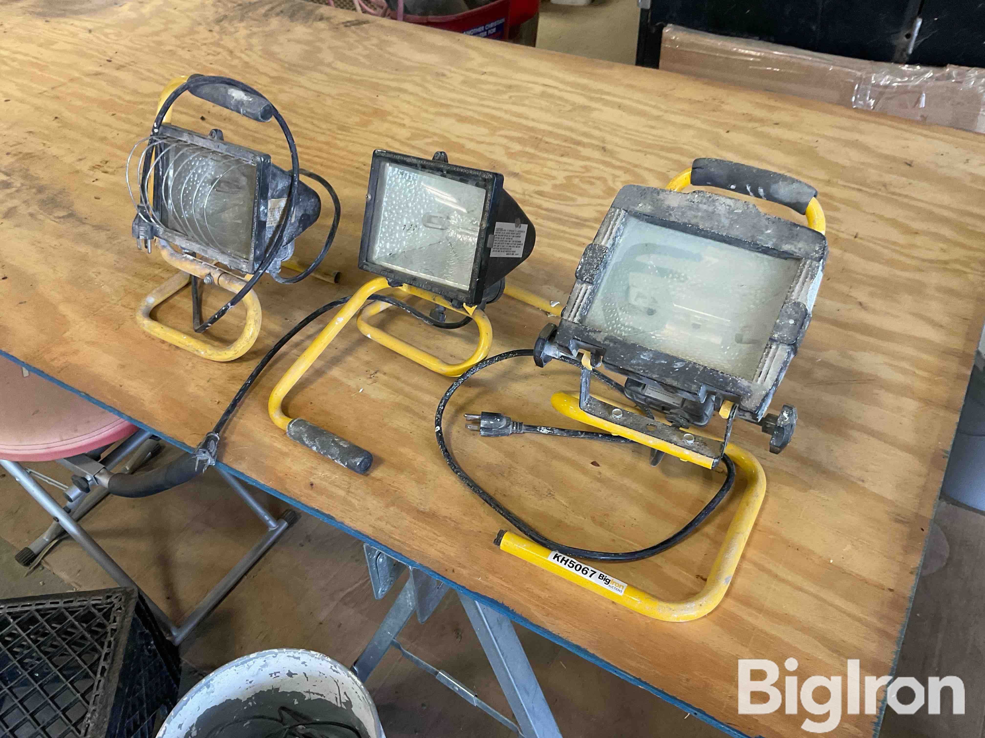 Shop Flood Lights BigIron Auctions