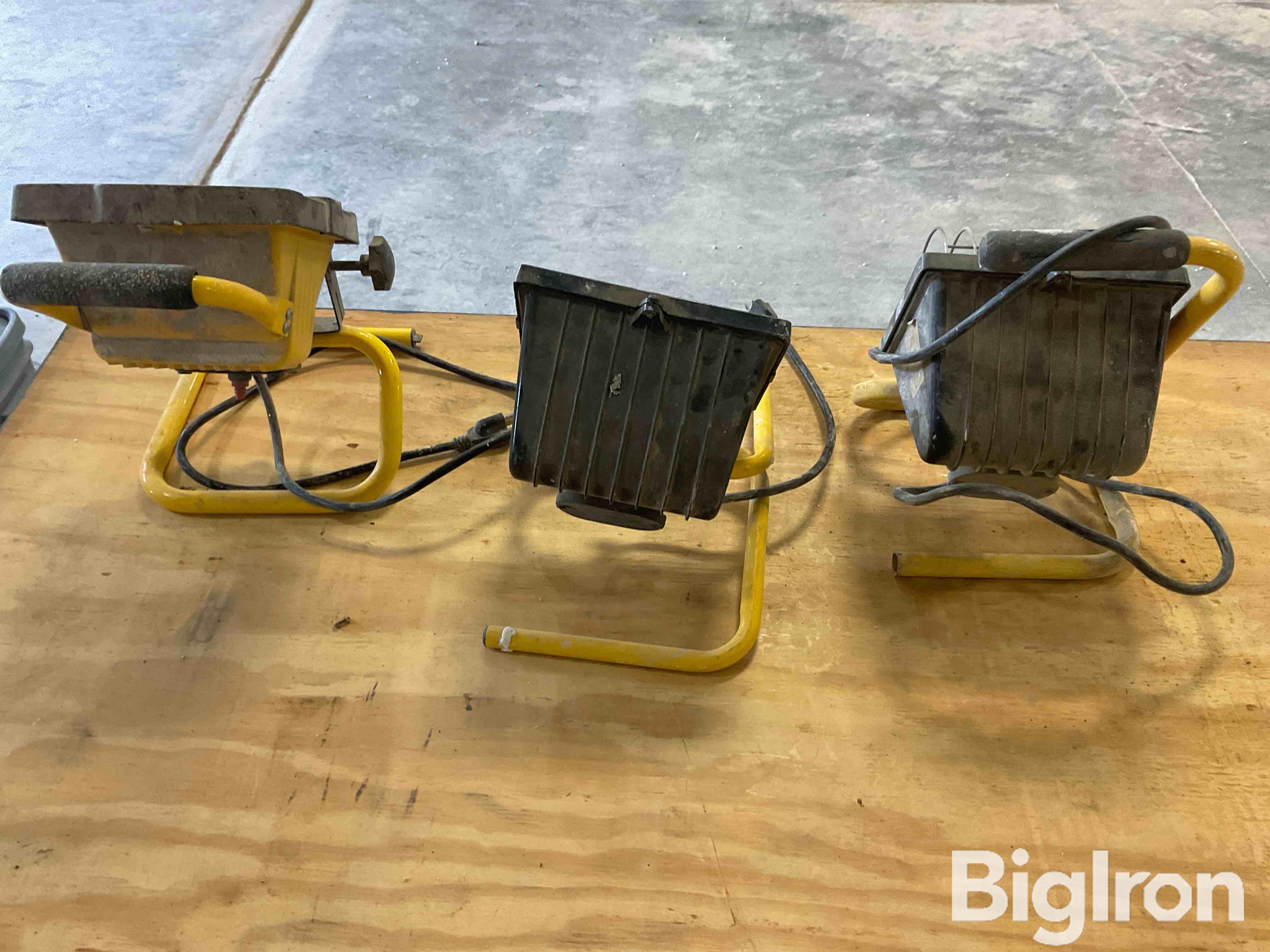 Shop Flood Lights BigIron Auctions