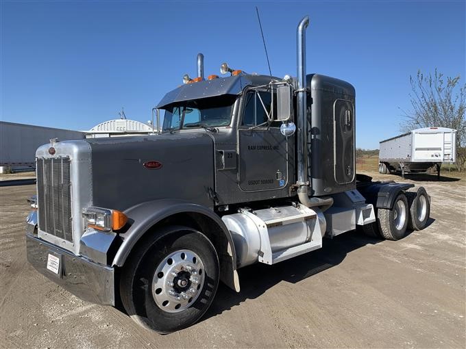 2001 Peterbilt 378 T/A Sleeper Cab Truck Tractor BigIron Auctions