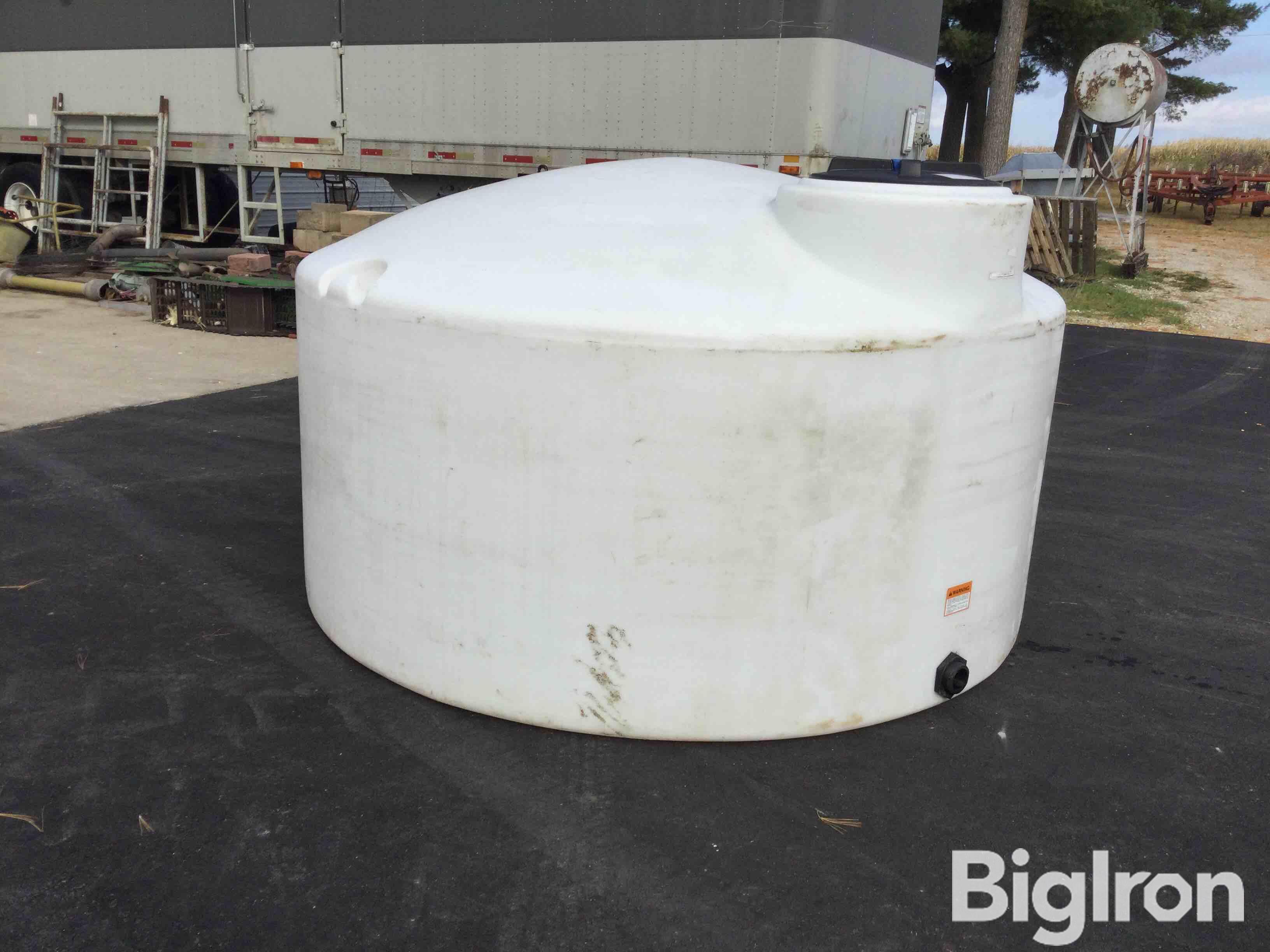 Norwesco 1100-Gallon Tank BigIron Auctions