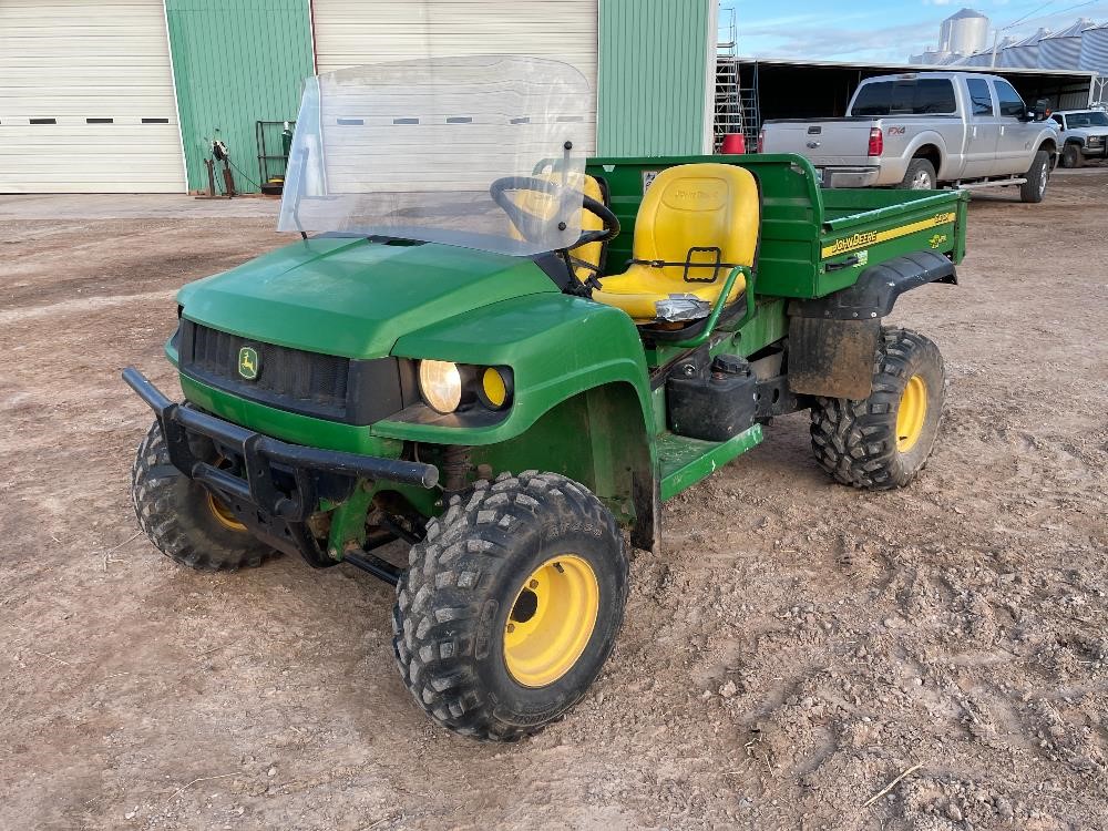 John deere outlet gator 4x4