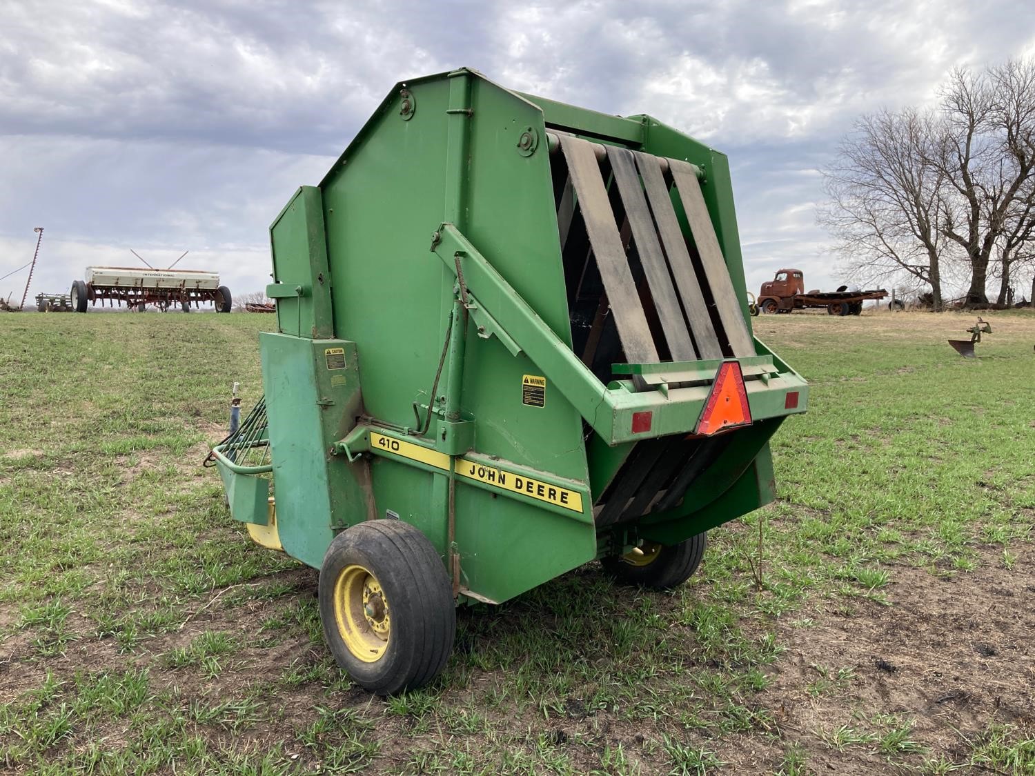 John Deere 410 Round Baler BigIron Auctions