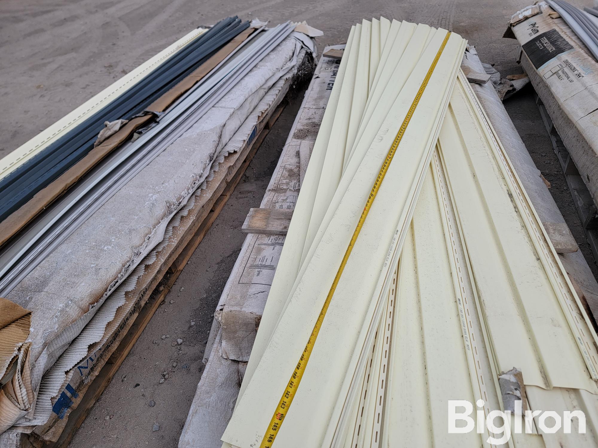 Vinyl Siding Other Building Materials BigIron Auctions   Vinylsidingandothermisc.buildingmaterials 16b0e6ec4d424a5ca9bde39dfe60fd25 