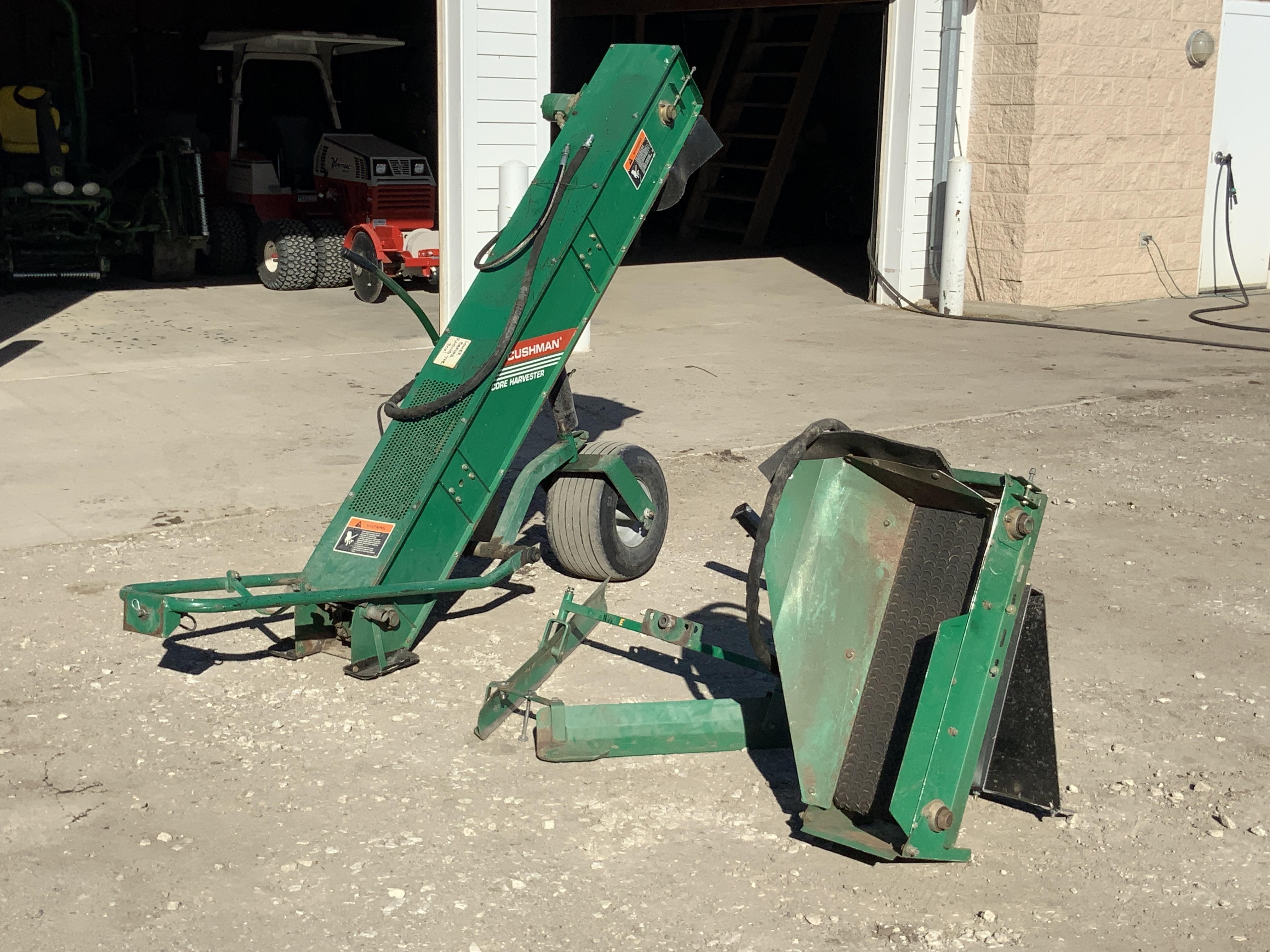 1995-cushman-890008-core-harvester-bigiron-auctions