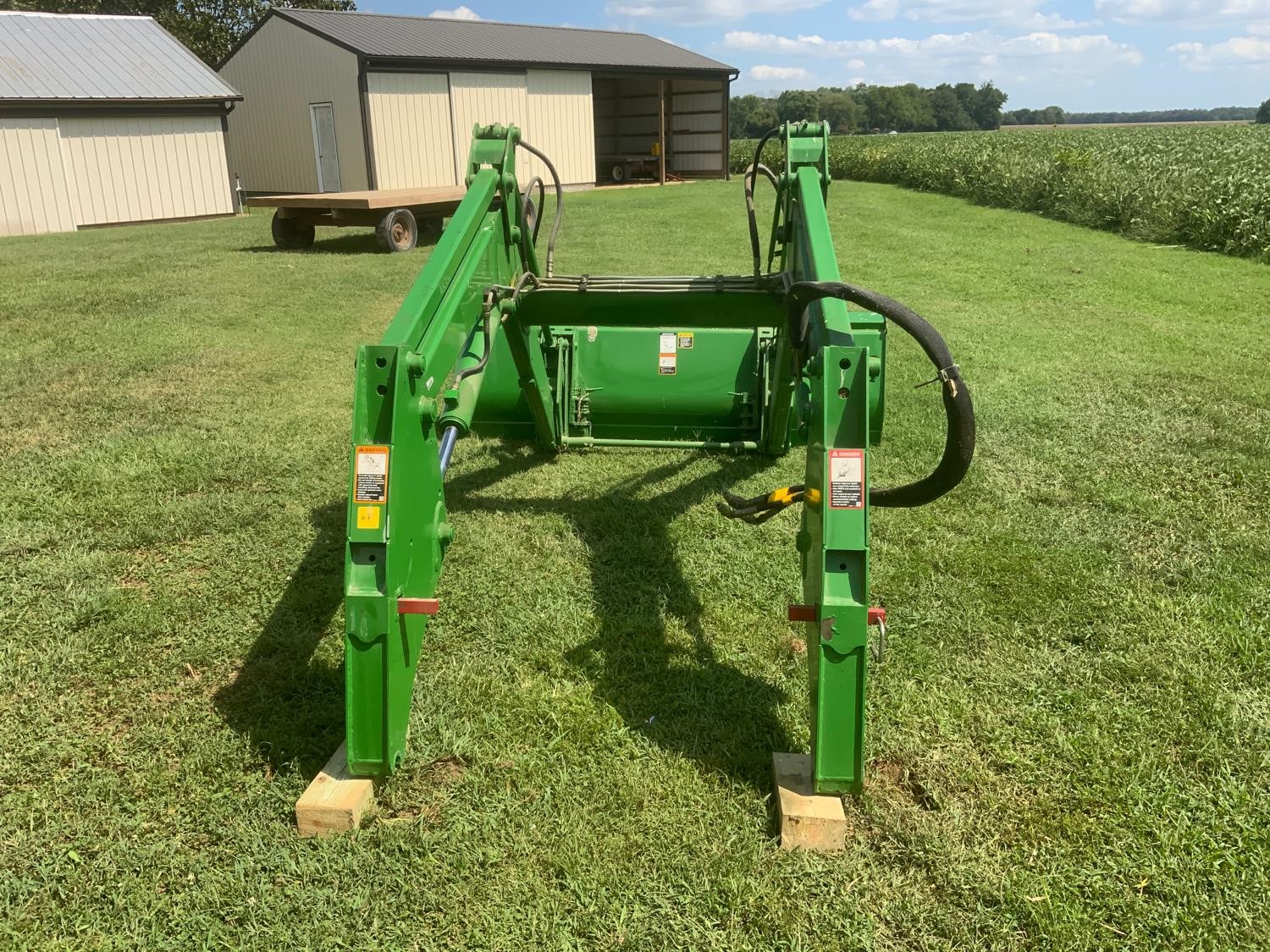 John Deere 640 Self-Leveling Loader W/Bucket BigIron Auctions