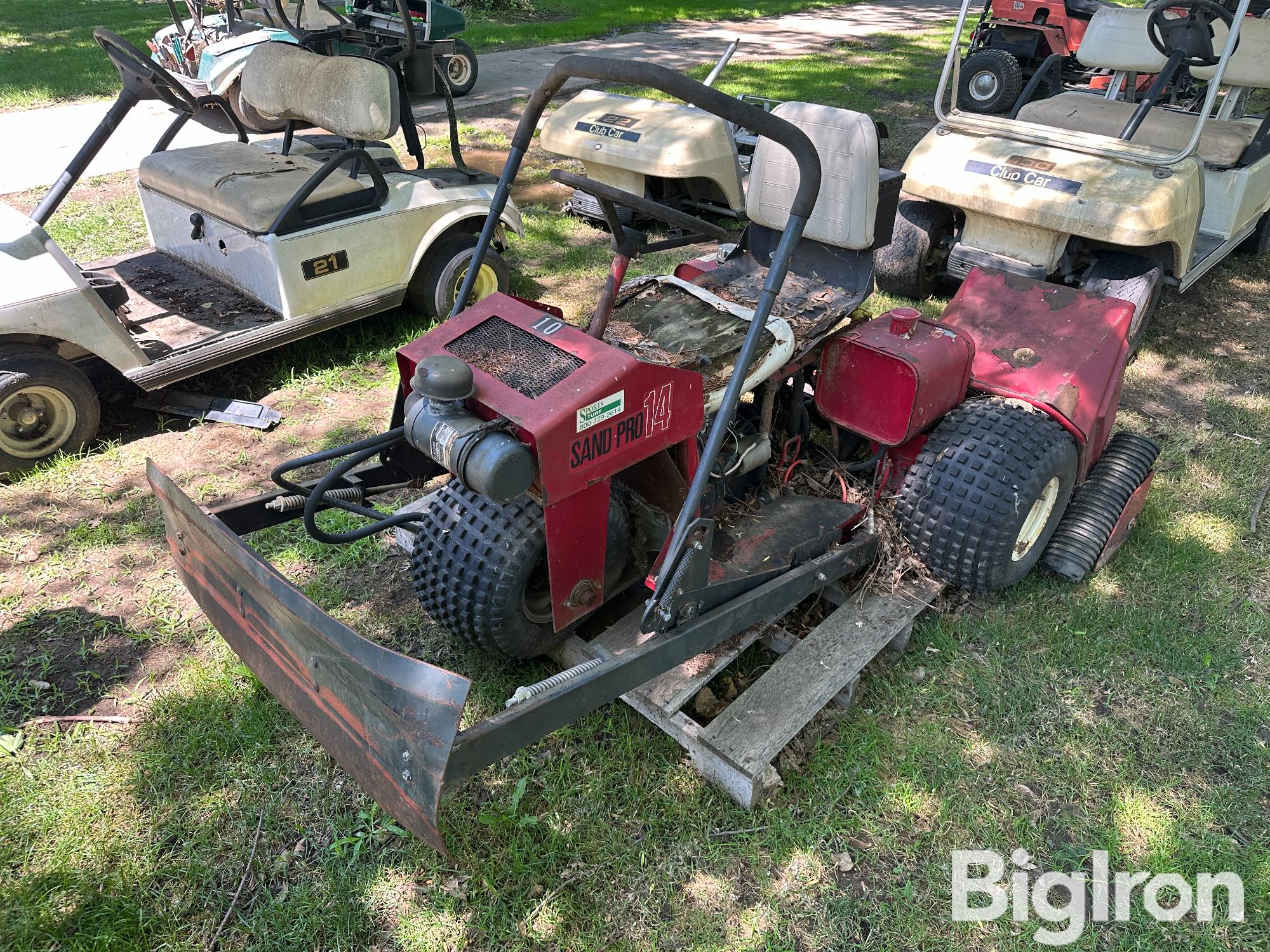 Toro Antique Riding Lawn Mower BigIron Auctions